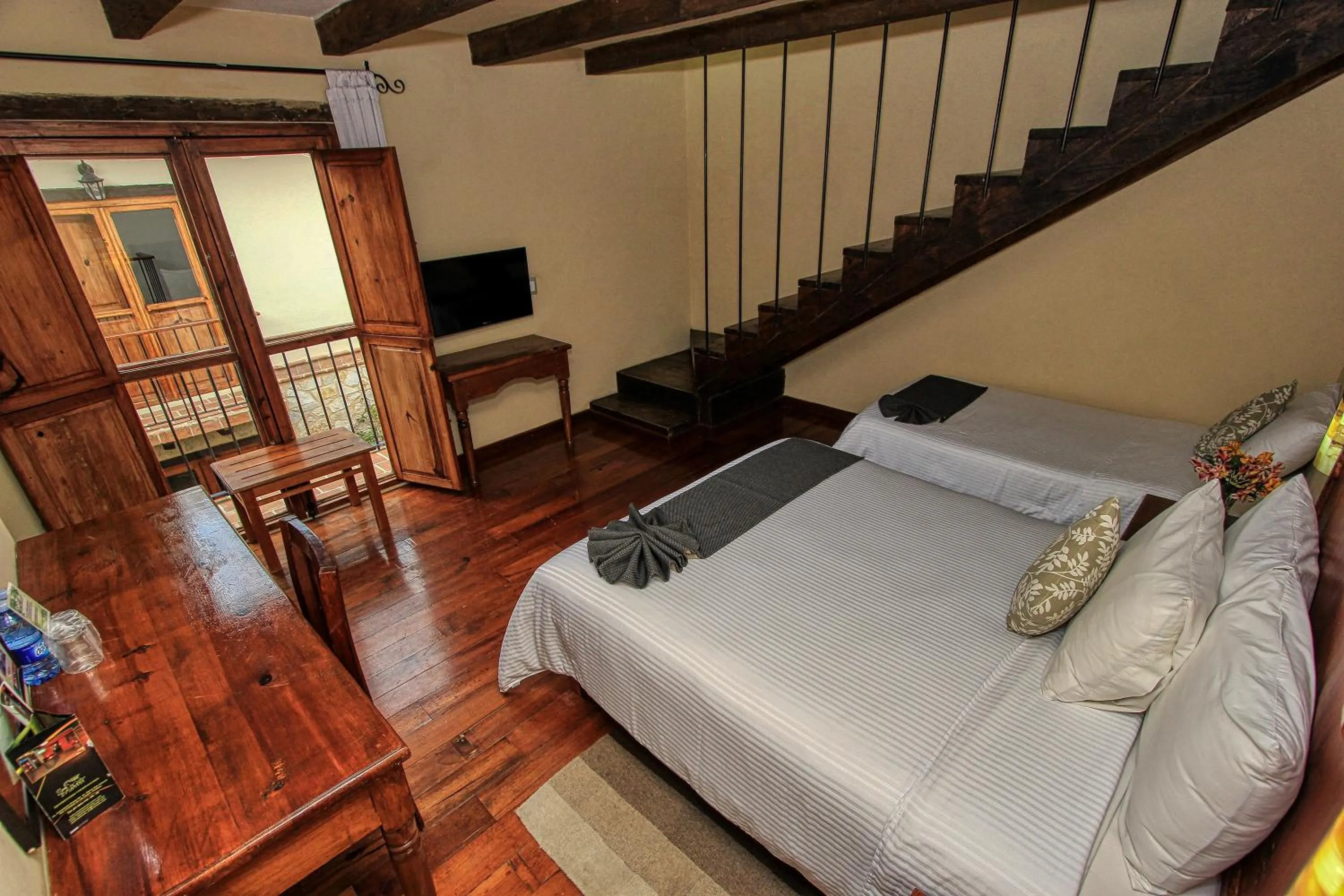 Bedroom, Bed in Hotel San Marcos