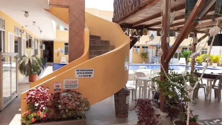 HOTEL SUNSHINE AIRE ACND y WIFI ZONE HOTEL SUNSHINE AIRE ACND y WIFI ZONE
