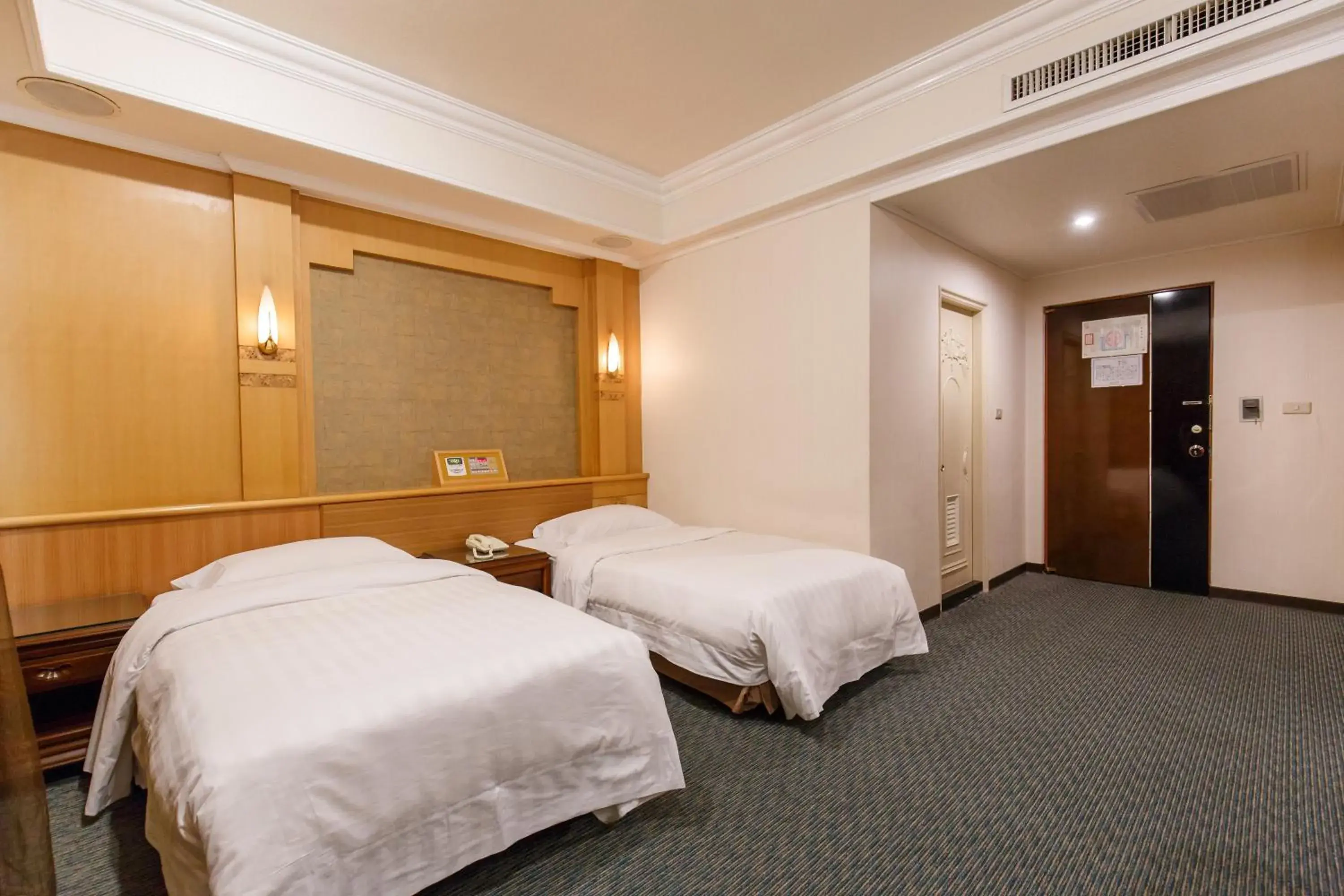 Bedroom, Bed in Champion Hotel Bedroom, Bed in Champion Hotel