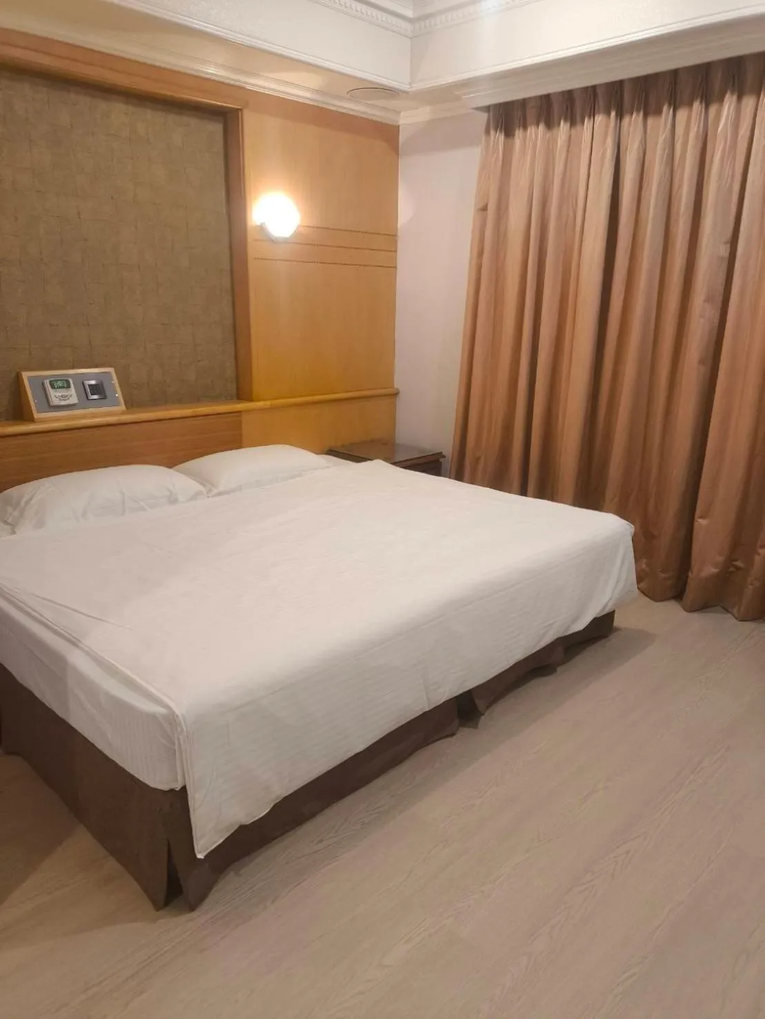 Photo of the whole room, Bed in Champion Hotel