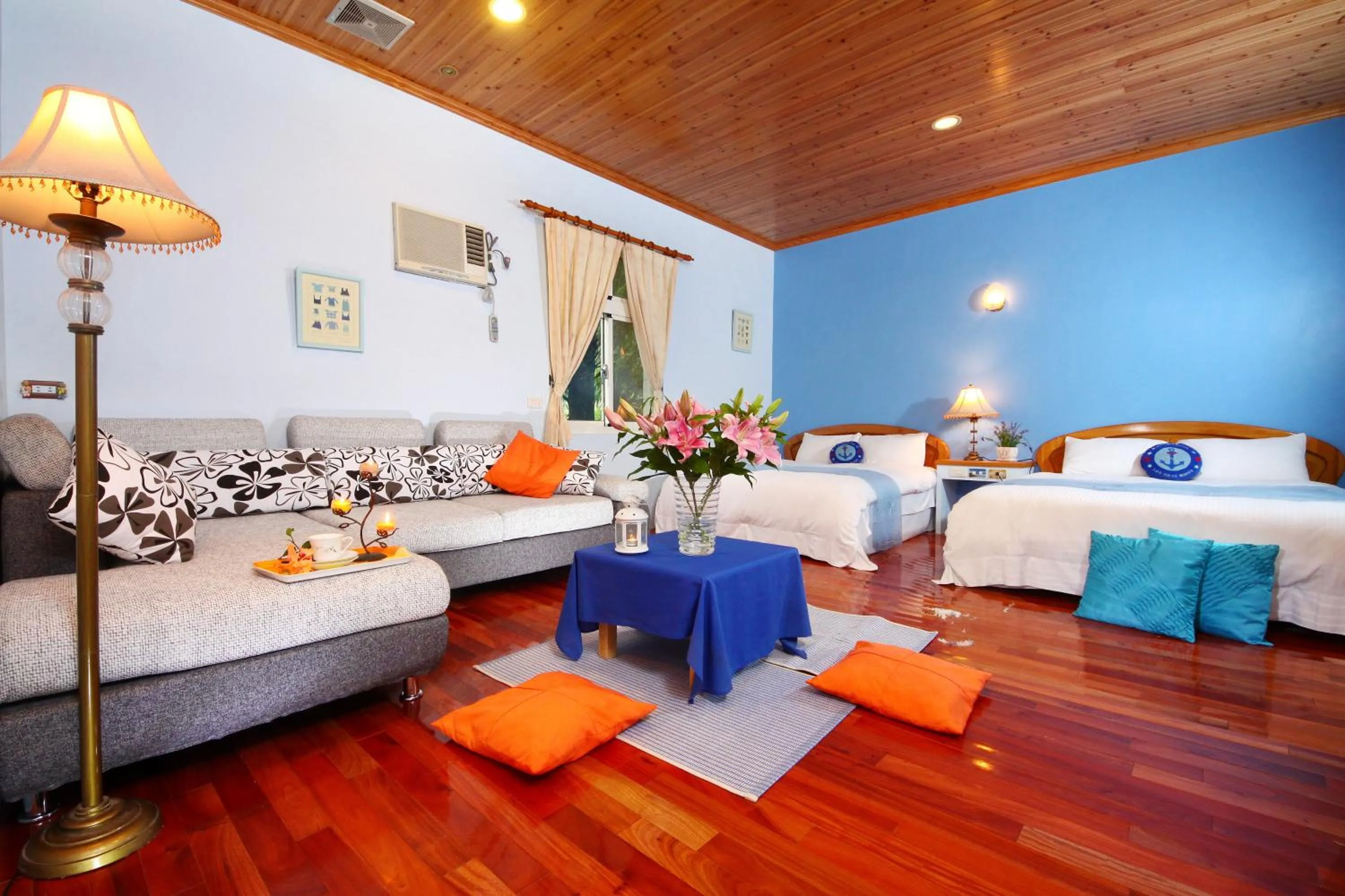 Standard Quadruple Room in Zhen Shan Zhuang B&B