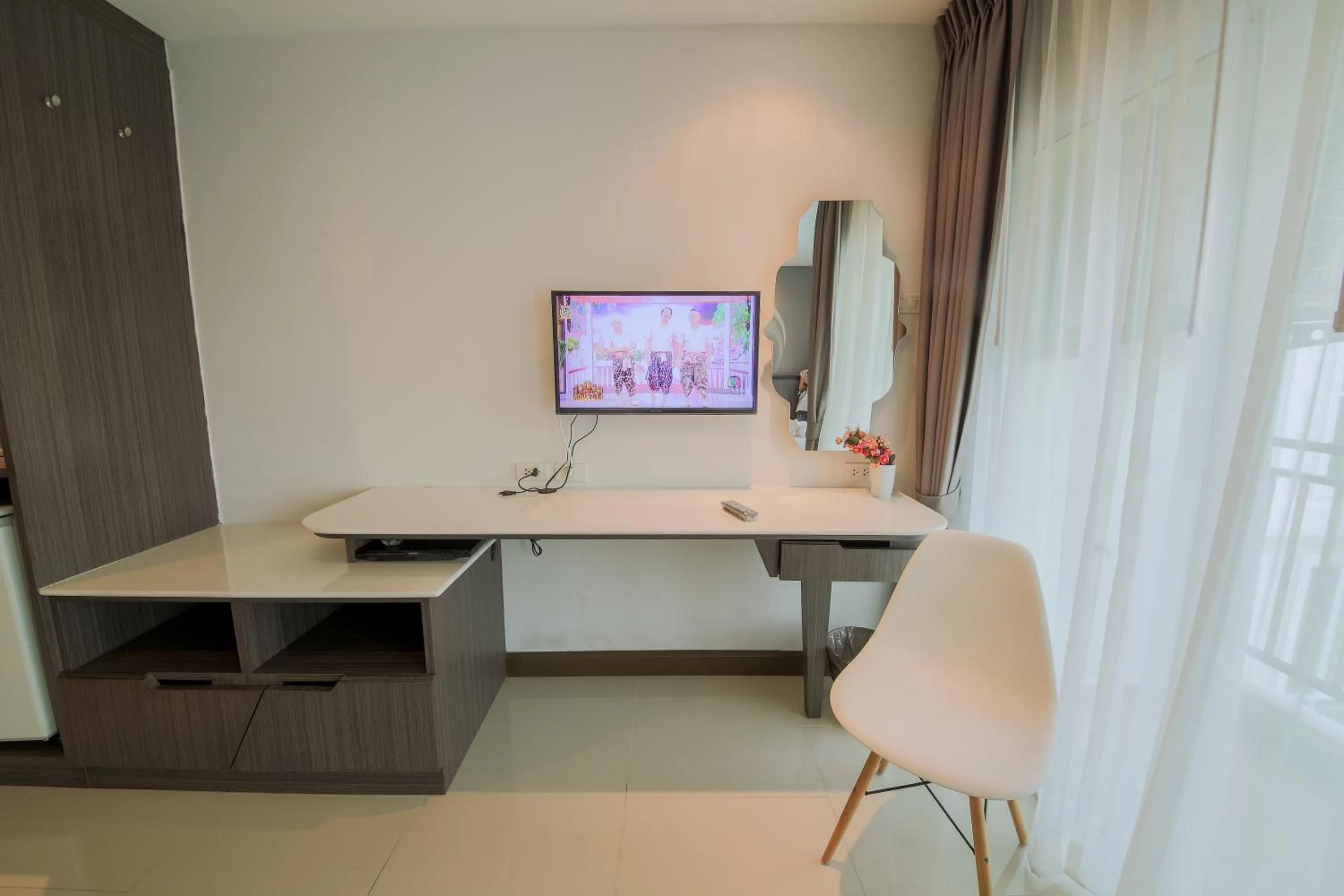 Photo of the whole room in The Sila Hotel