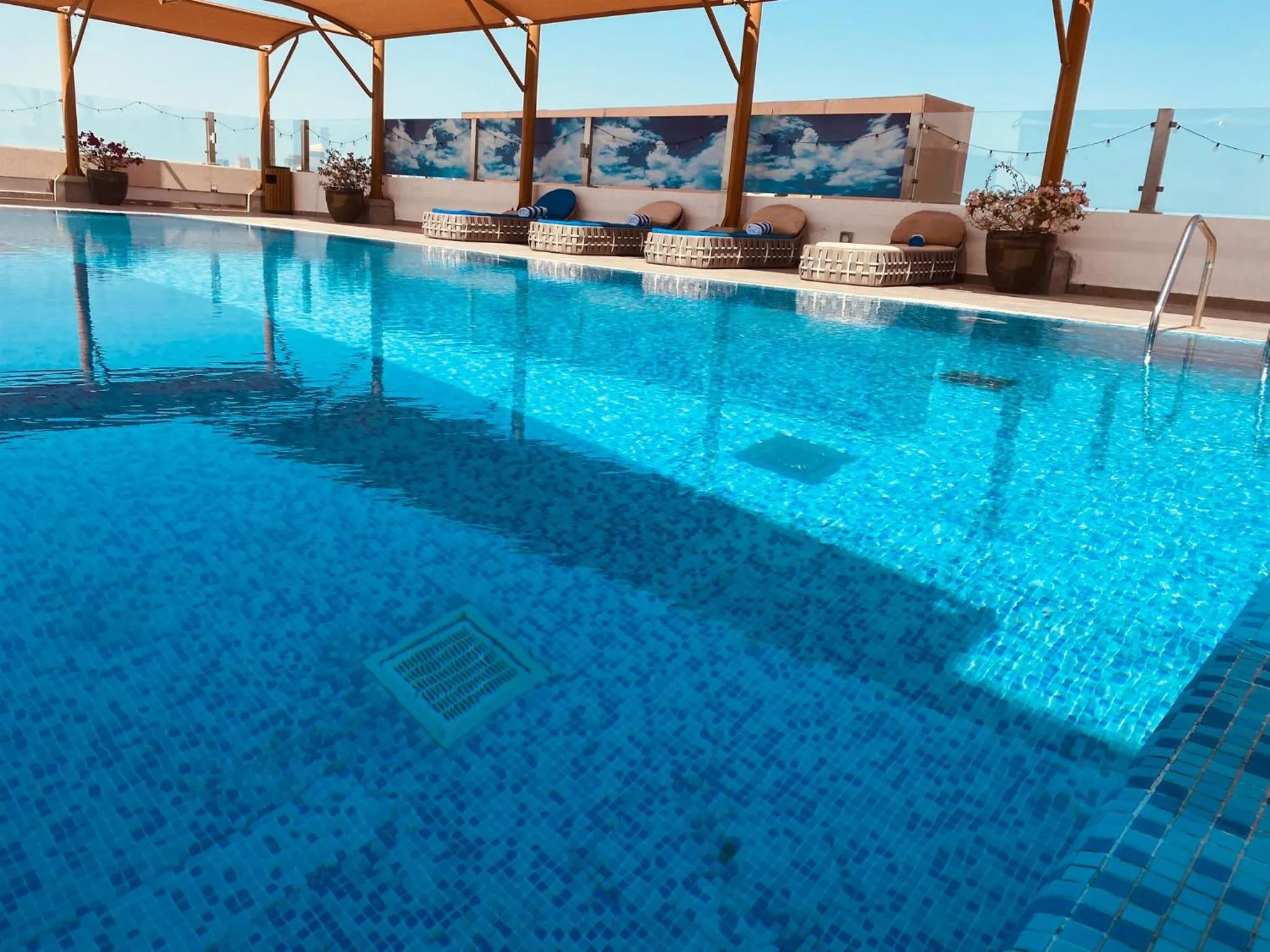 Pool view in The Avenue Hotel