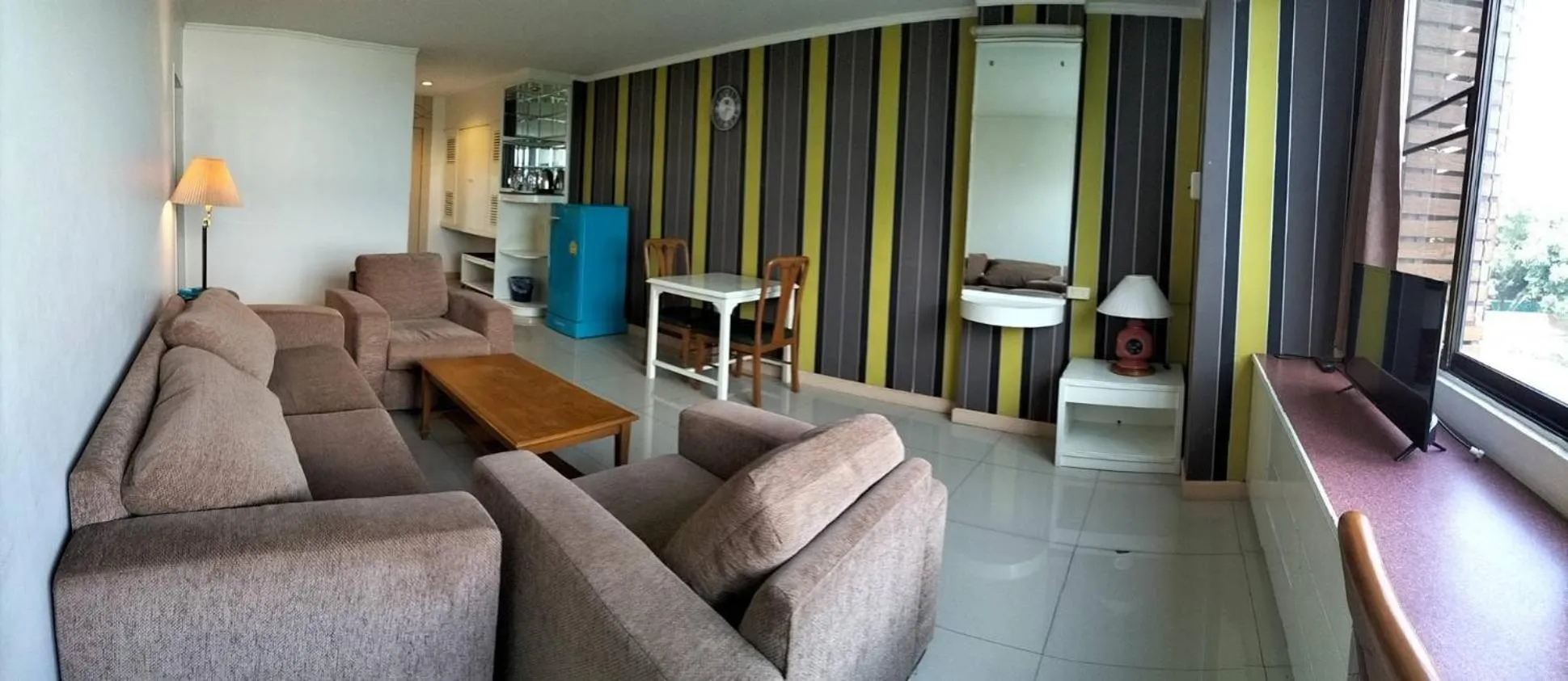 Seating area in The Pacific Cool Chic