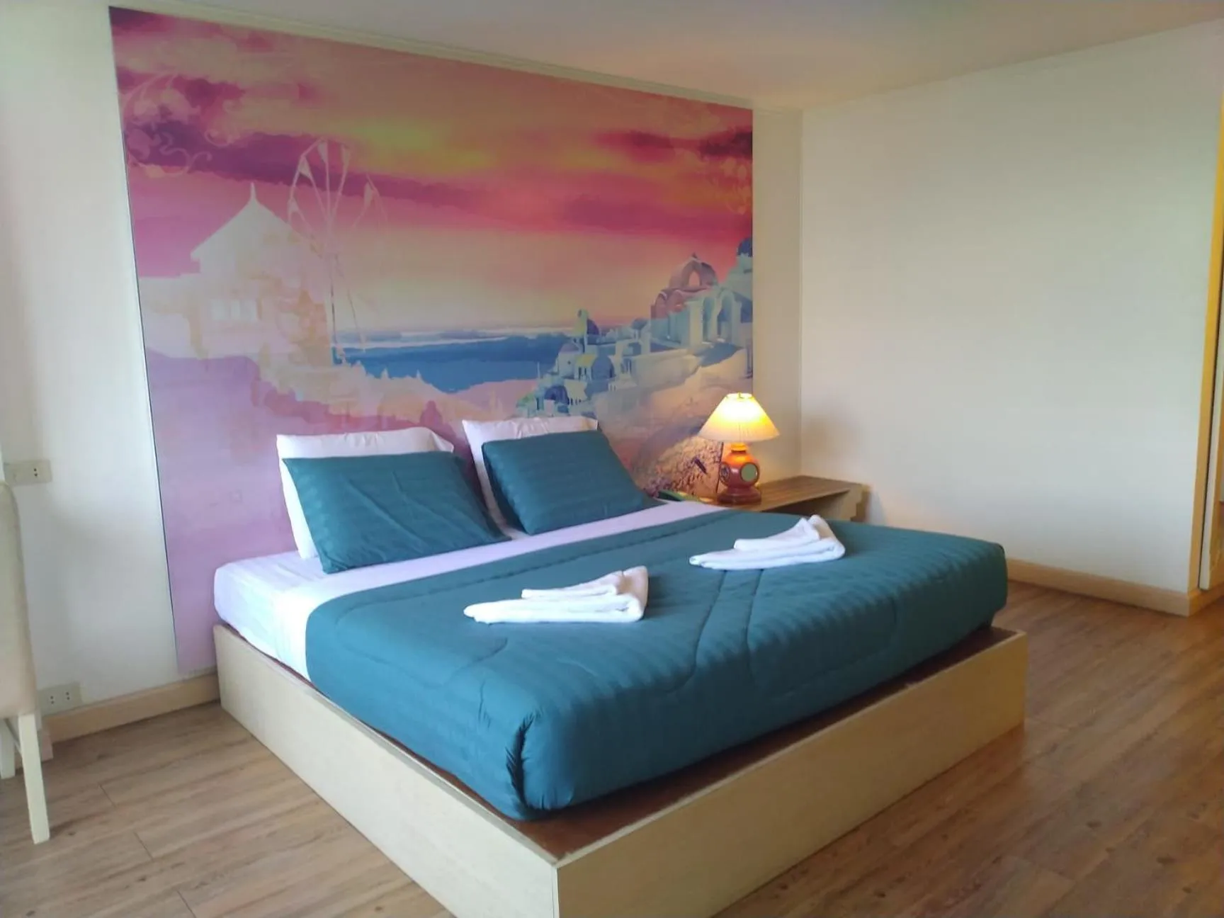 Bed in The Pacific Cool Chic