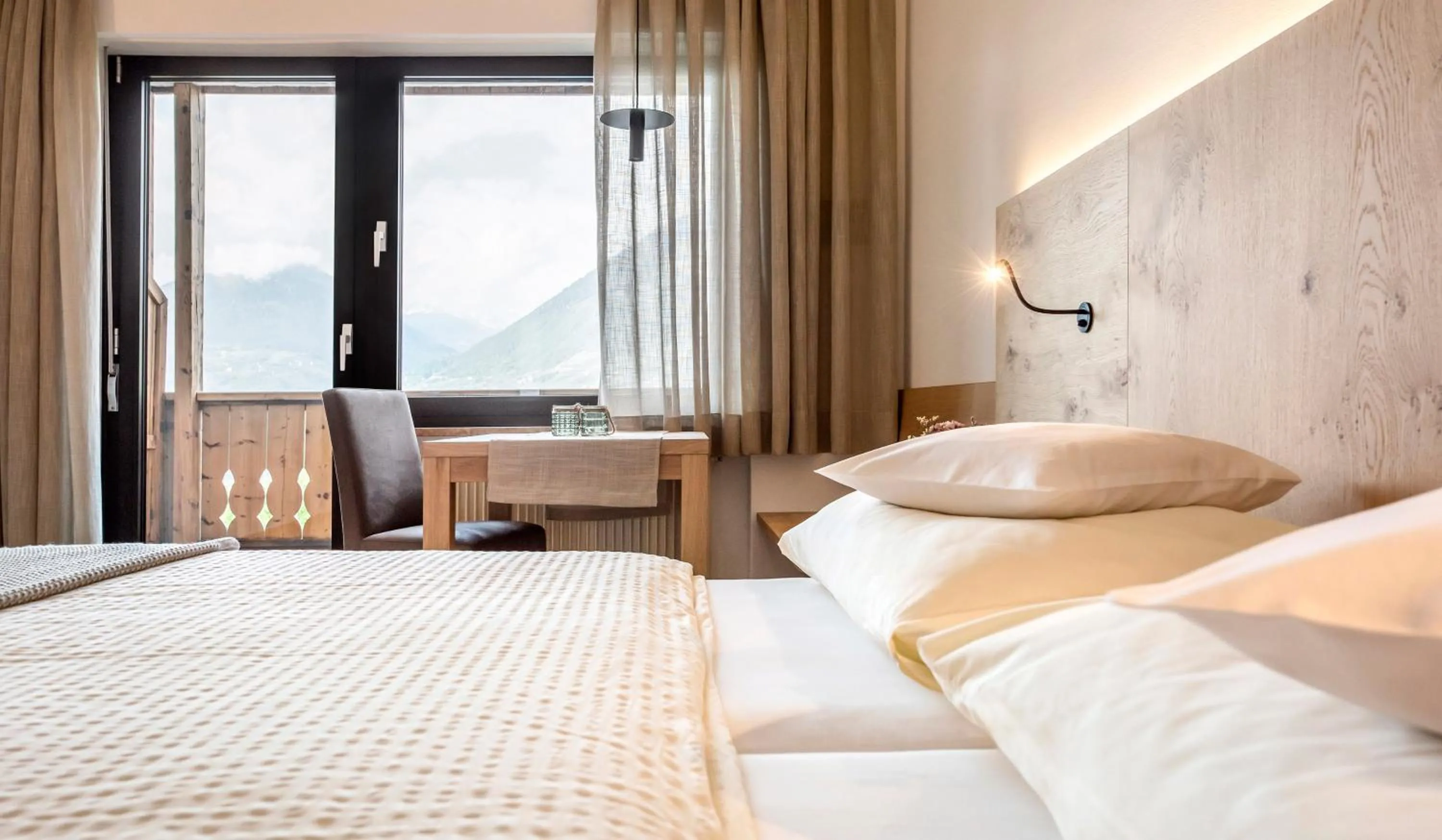 Photo of the whole room, Bed in Pension Appartment Hecherhof