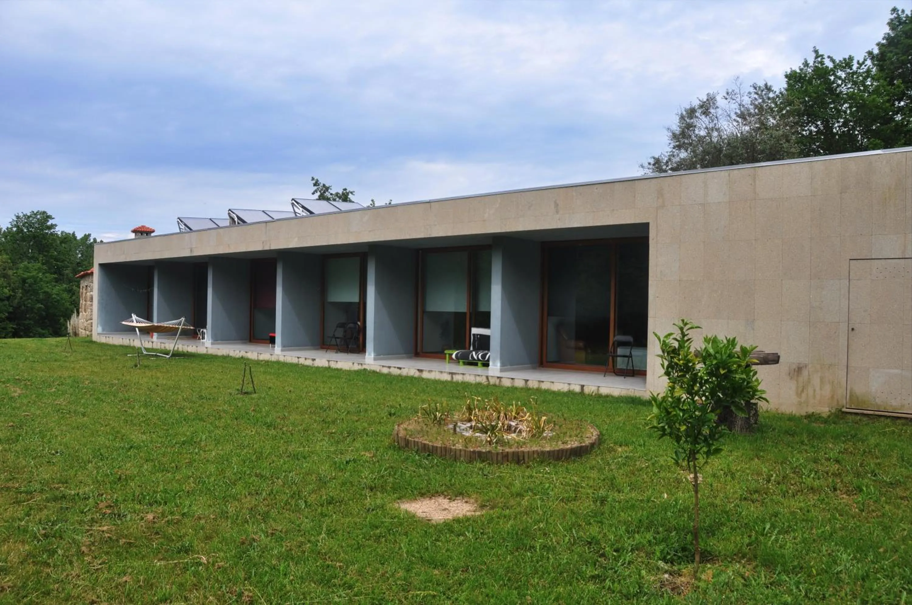 Property building in Casas Vale Martinho