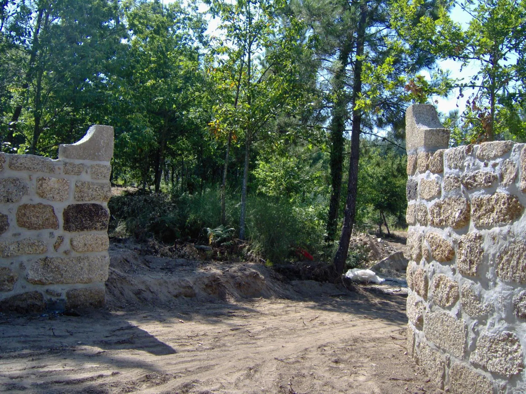 Property building in Casas Vale Martinho