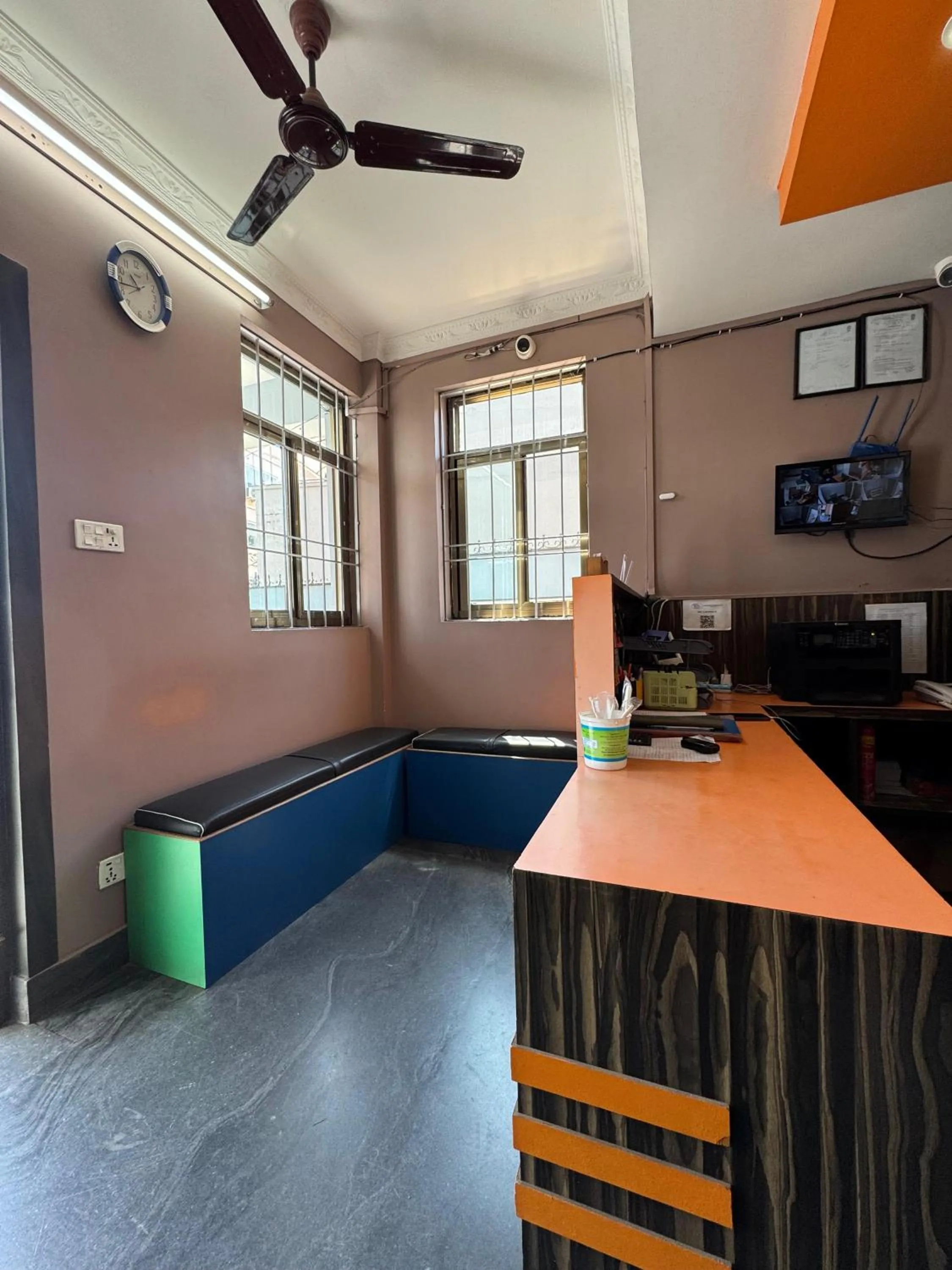 Three Brothers Apartment and Hotel