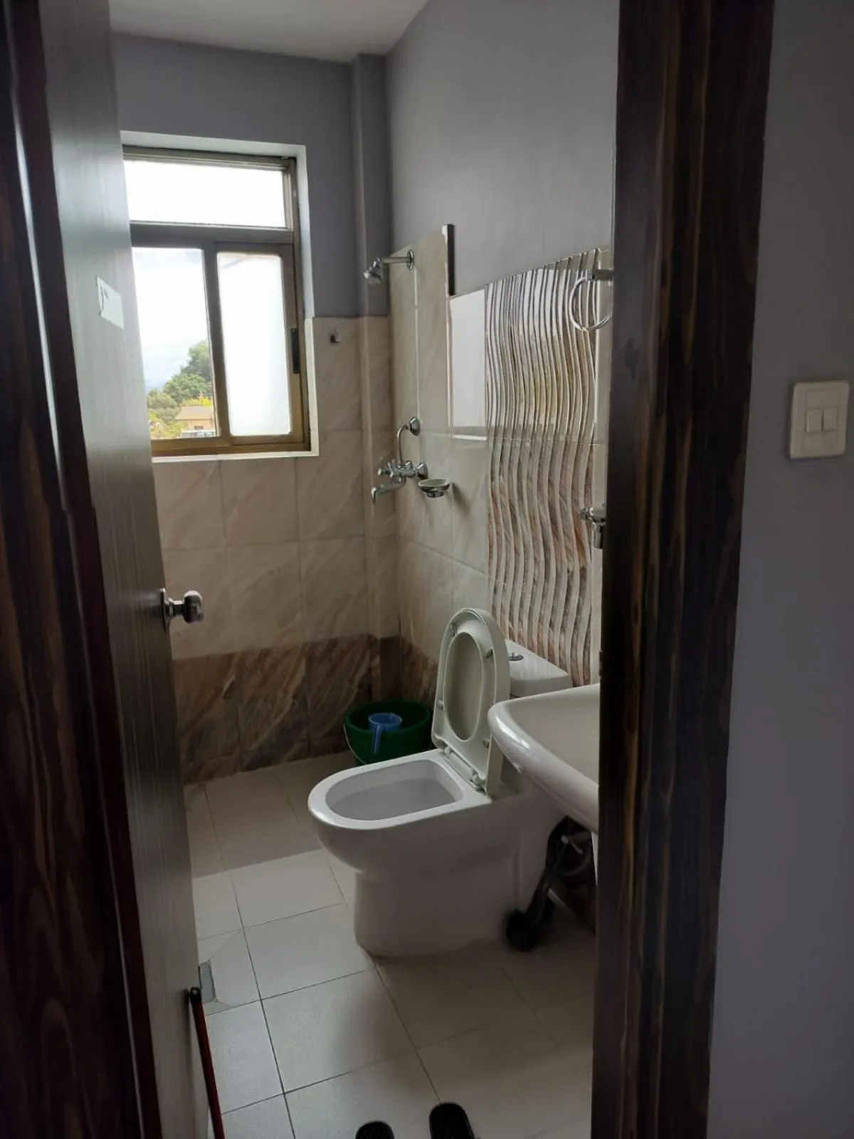 Three Brothers Apartment and Hotel