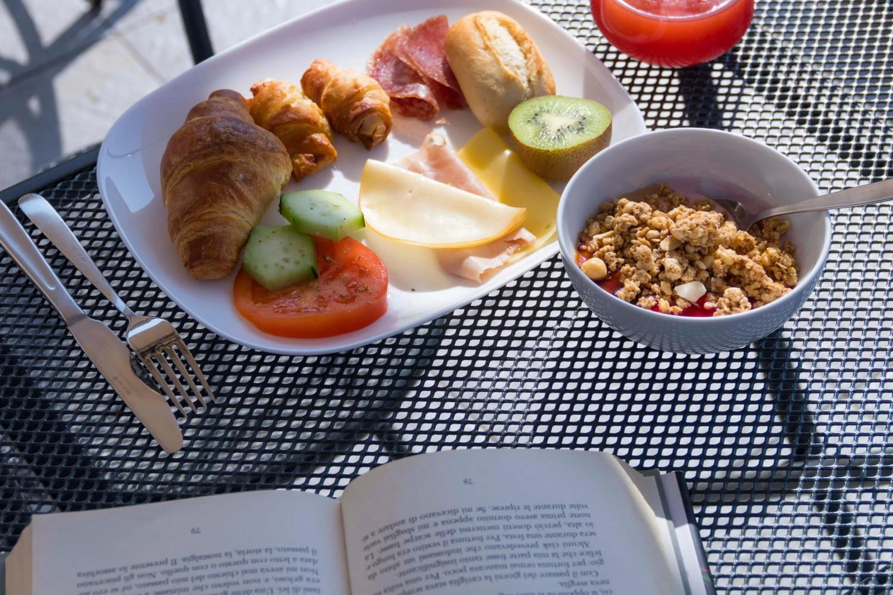 Continental breakfast in Hotel Rossovino Como