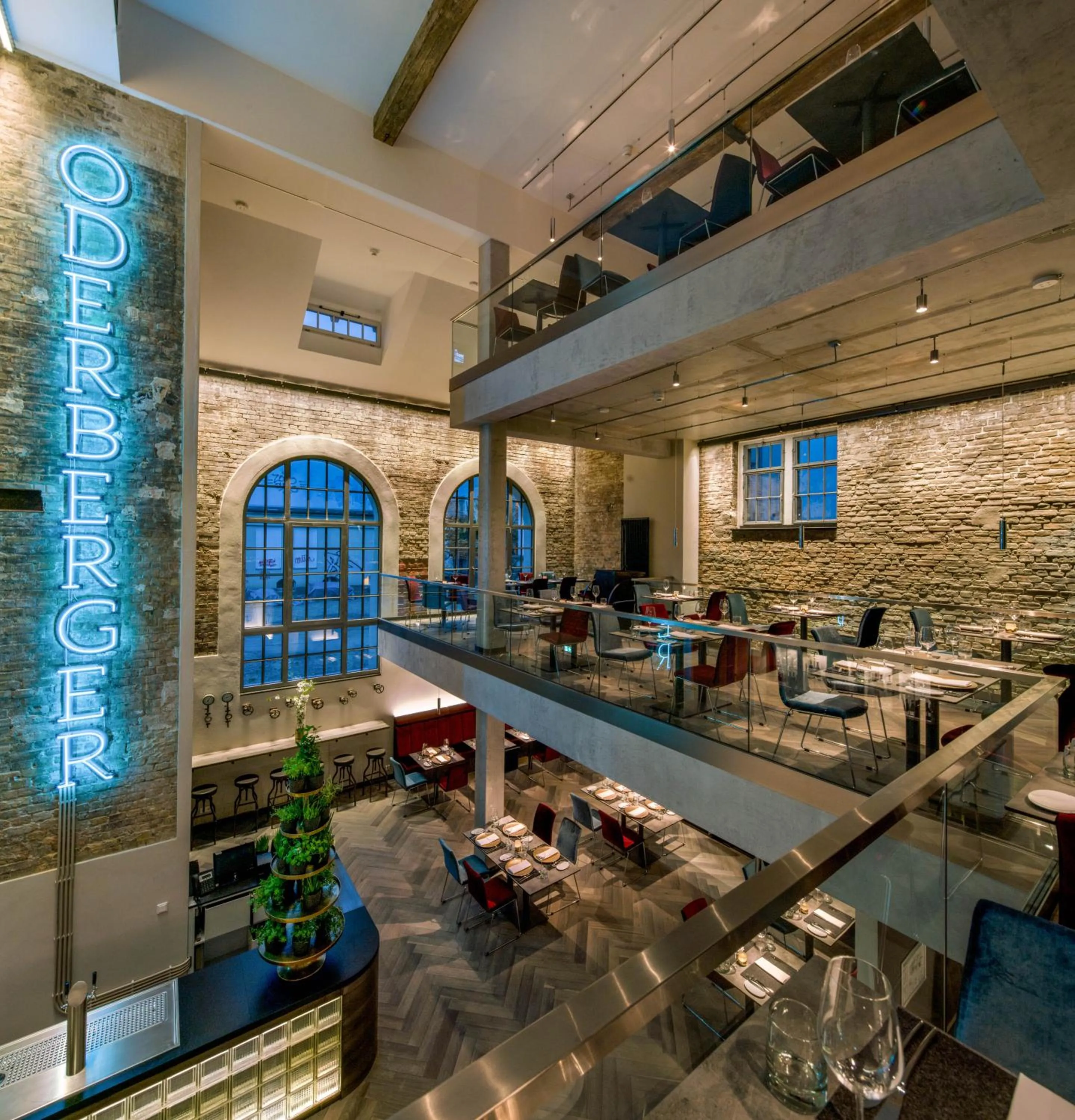 Restaurant/places to eat in Hotel Oderberger