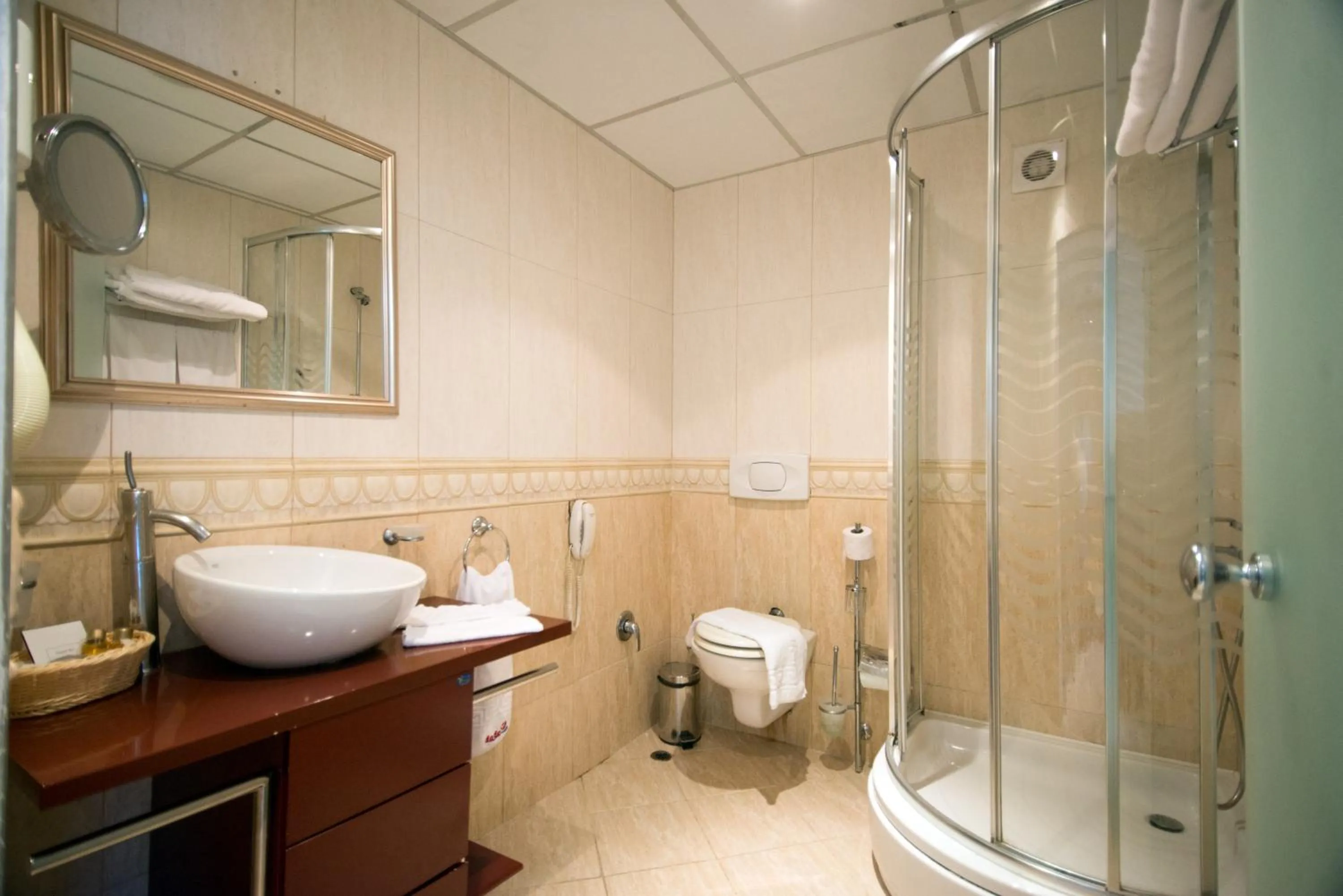 Bathroom in Dodo Beach Hotel