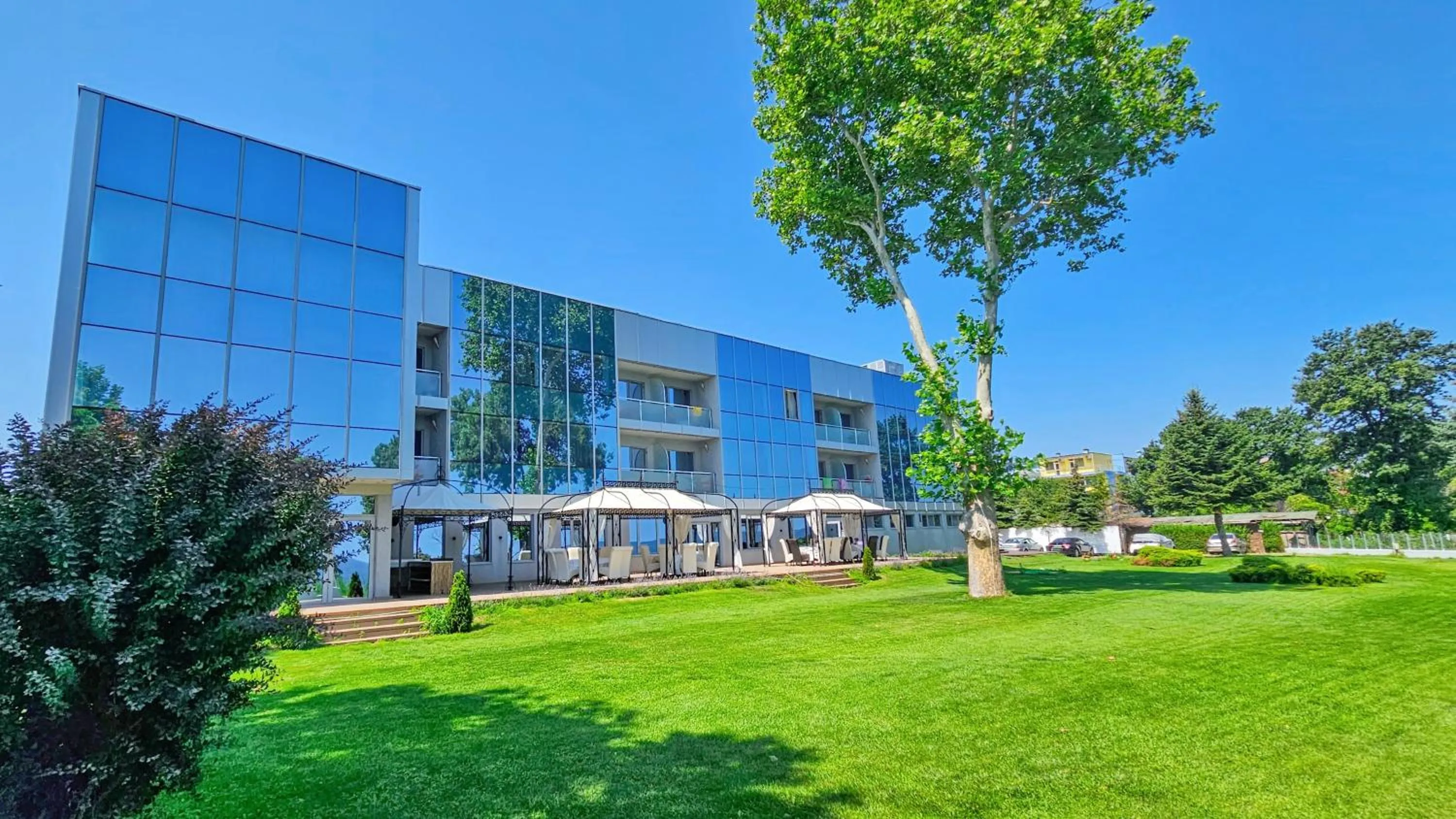 Property building in Dodo Beach Hotel