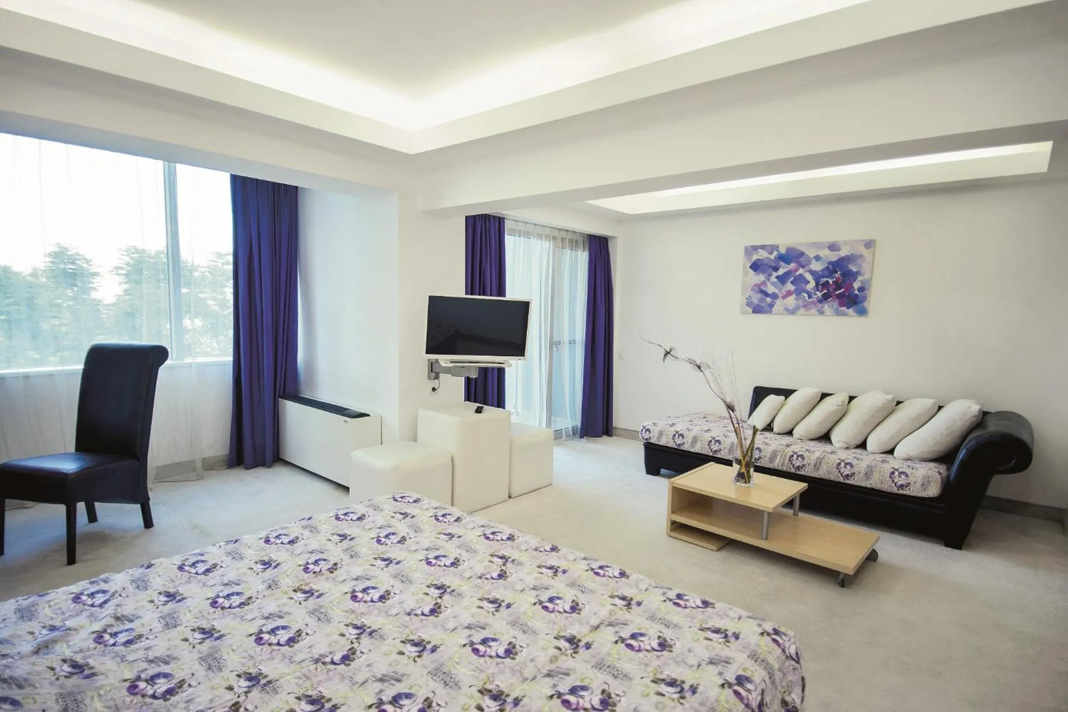 Photo of the whole room, Bed in Dodo Beach Hotel