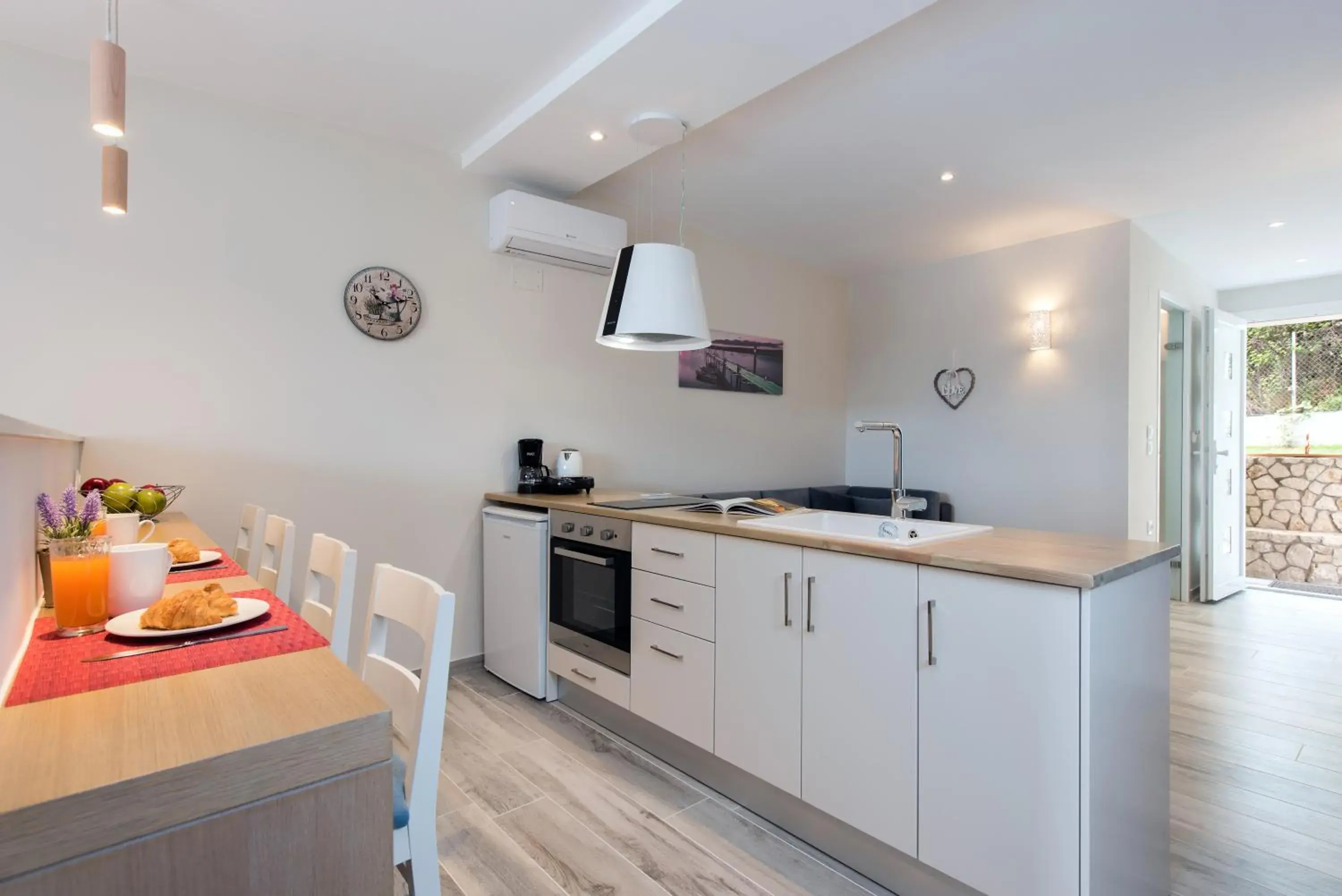 Coffee/tea facilities in Anita Village Coffee/tea facilities in Anita Village