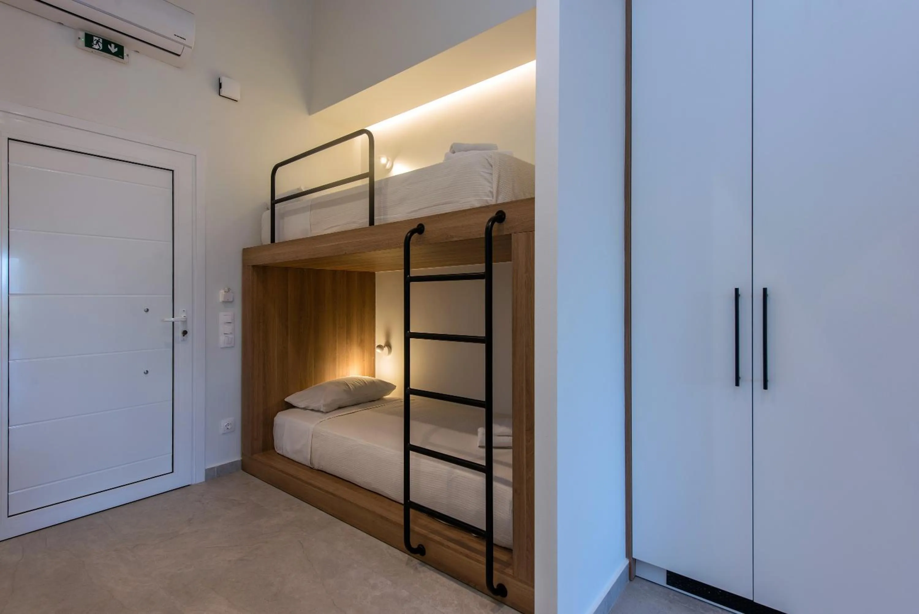 Bed in Anita Village