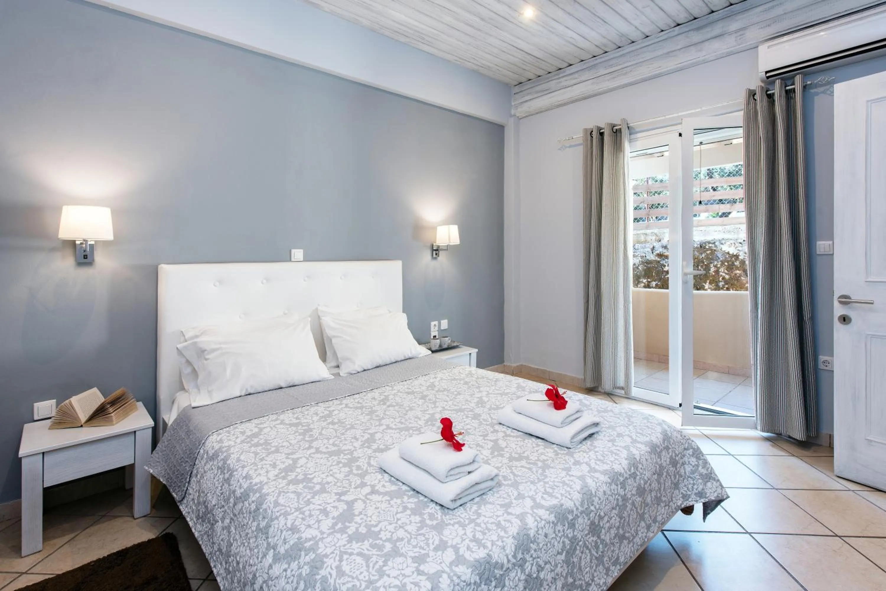 Bedroom, Bed in Anita Village