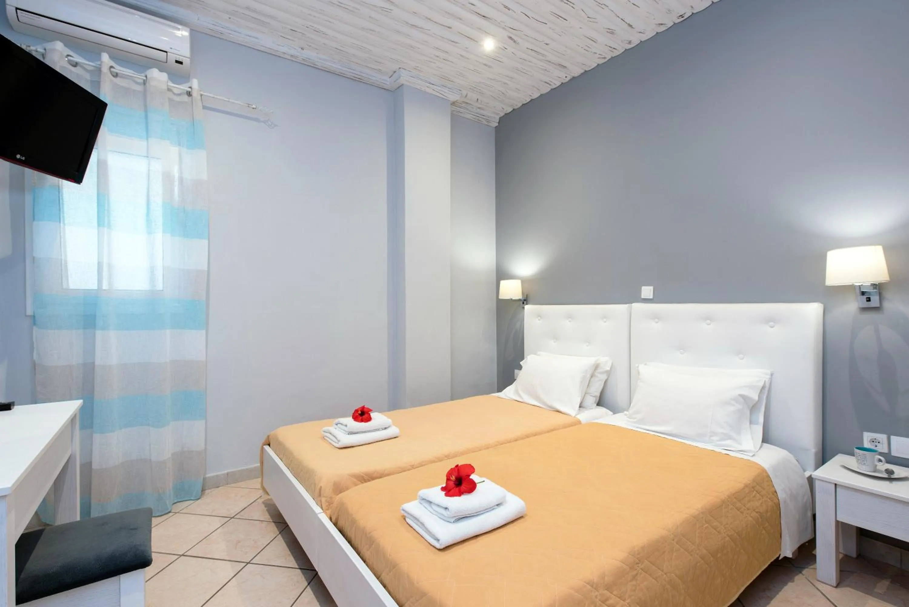 Bed in Anita Village