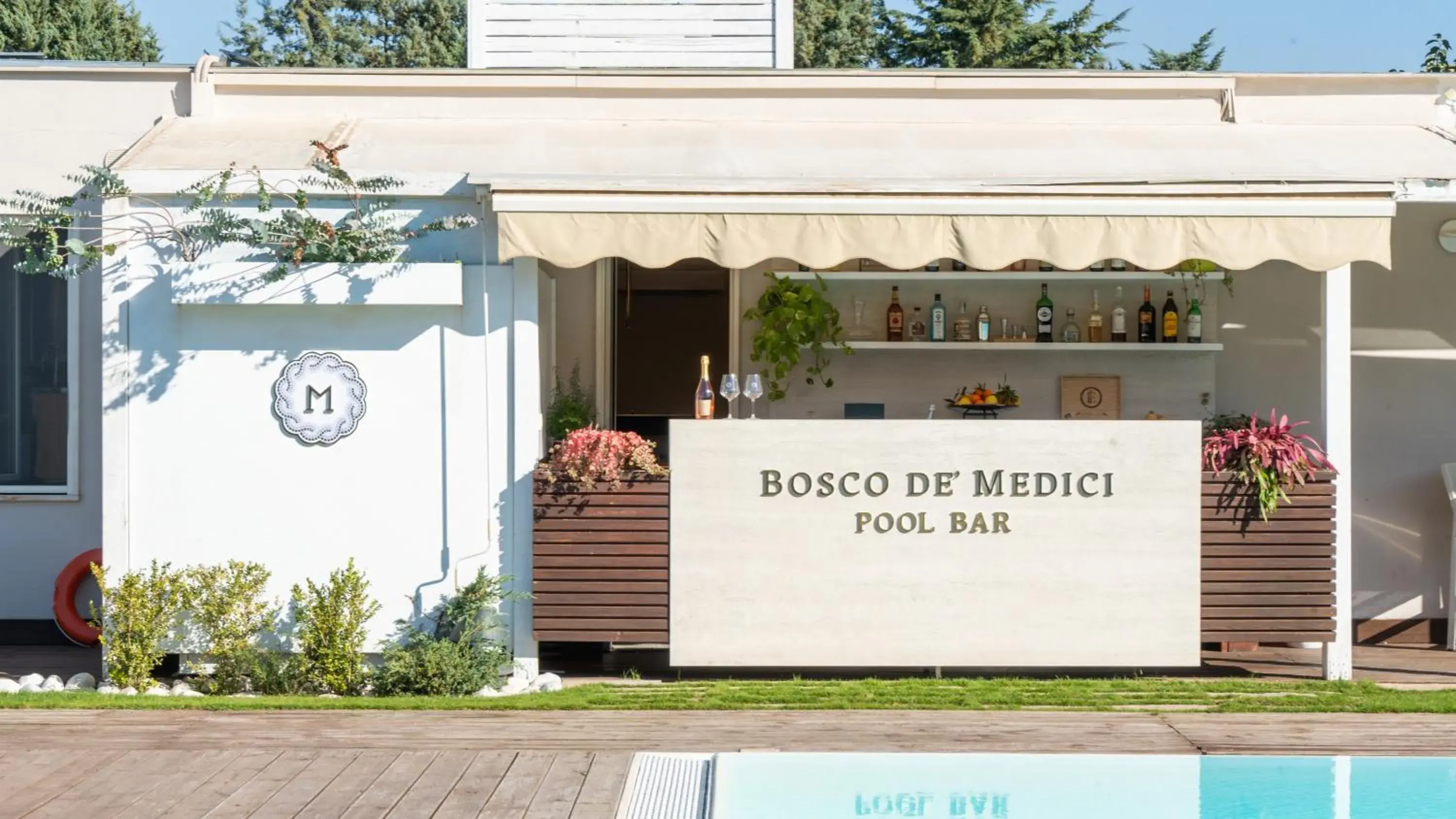 Lounge or bar in Resort & Winery Bosco De Medici Lounge or bar in Resort & Winery Bosco De Medici