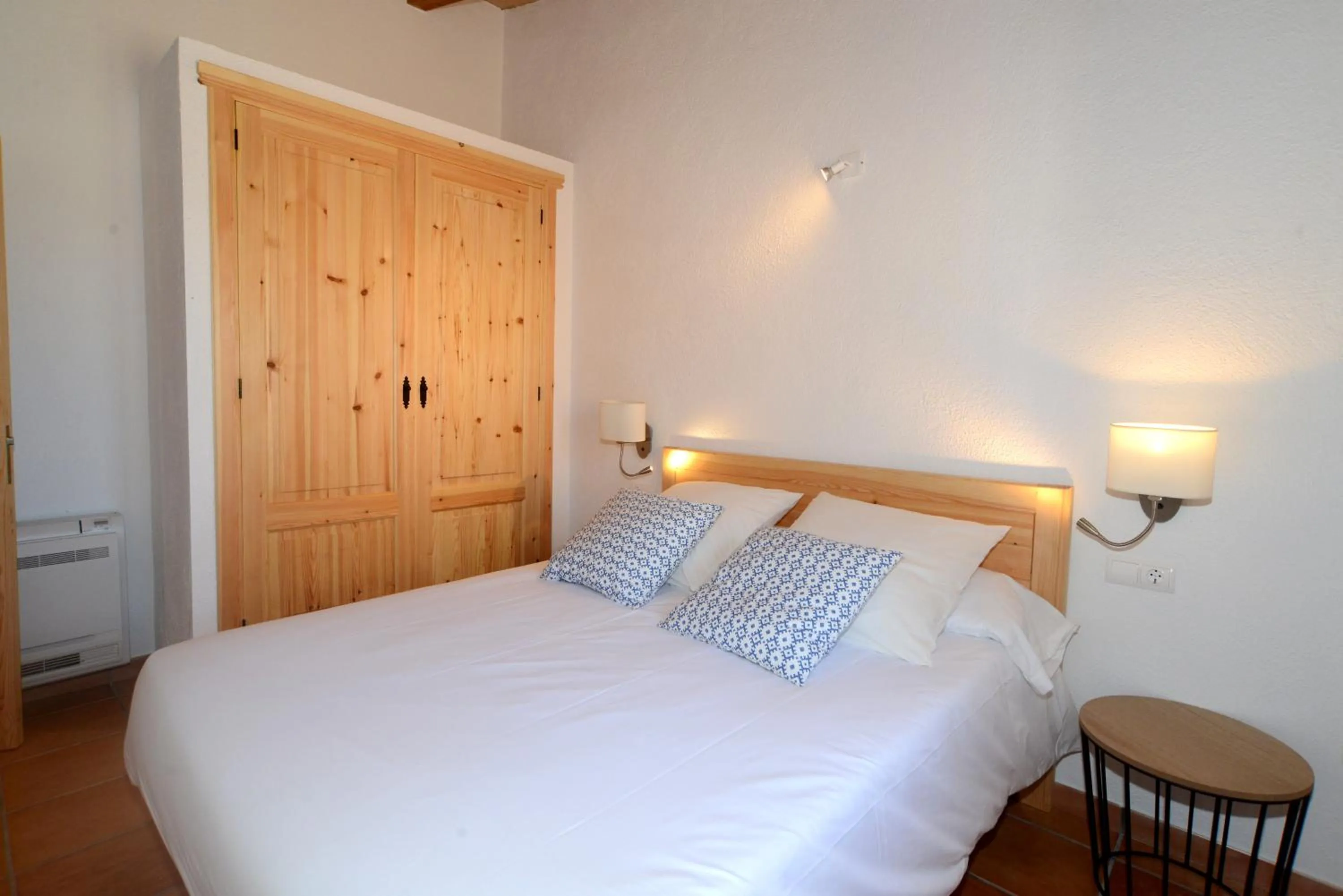 Bedroom, Bed in Can Porretí Agroturisme