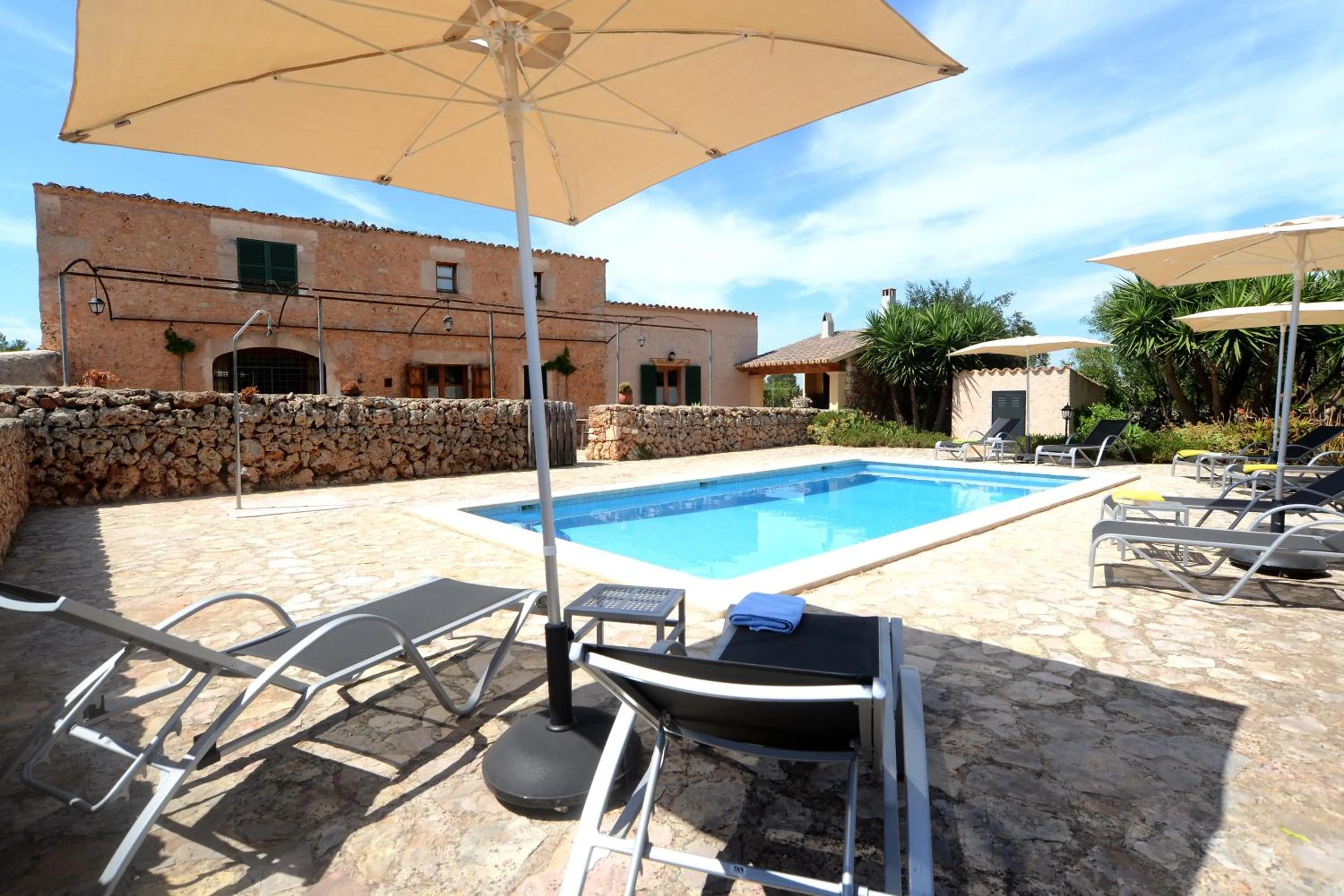 Facade/entrance in Can Porretí Agroturisme