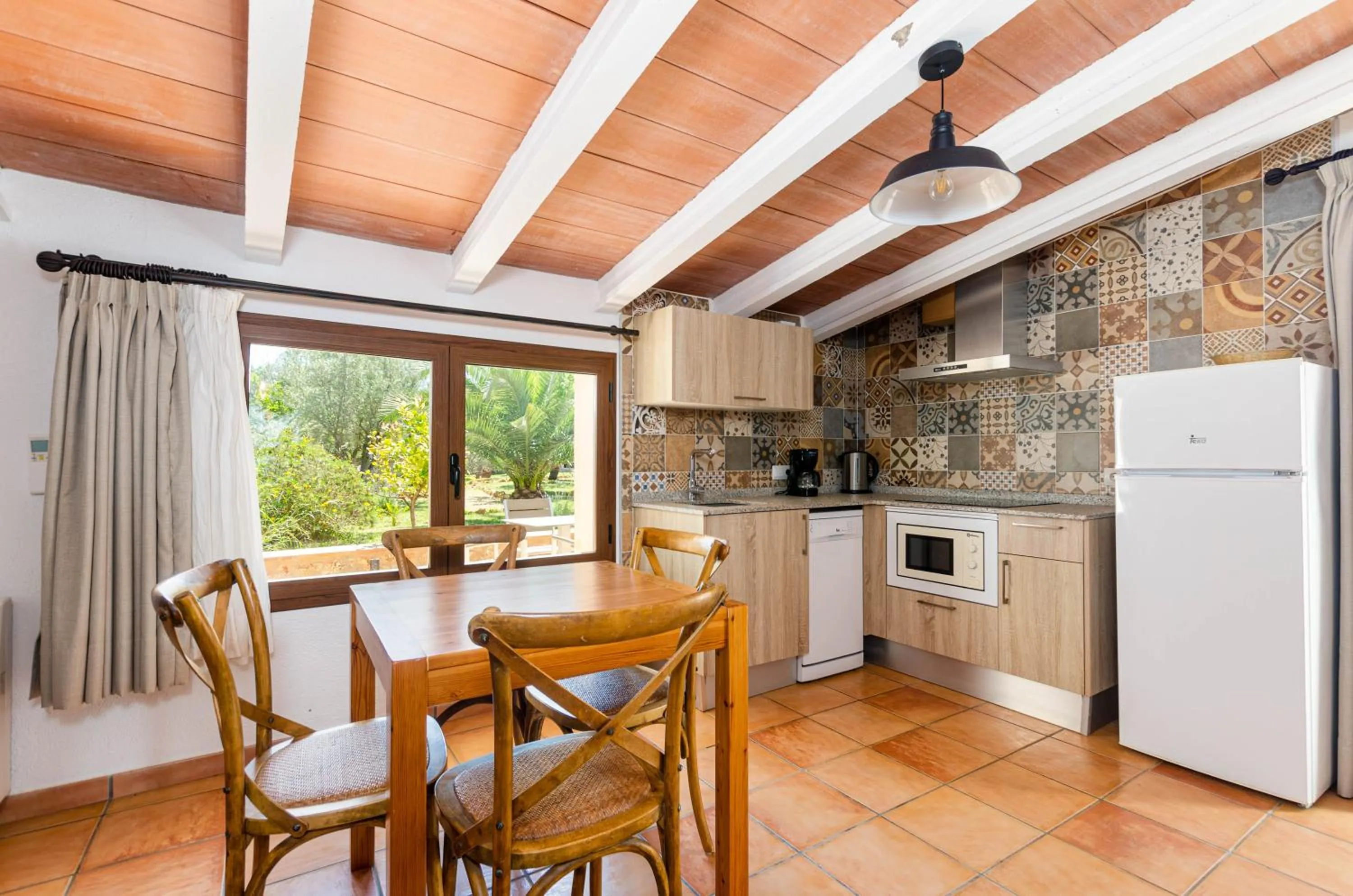 Kitchen or kitchenette in Can Porretí Agroturisme