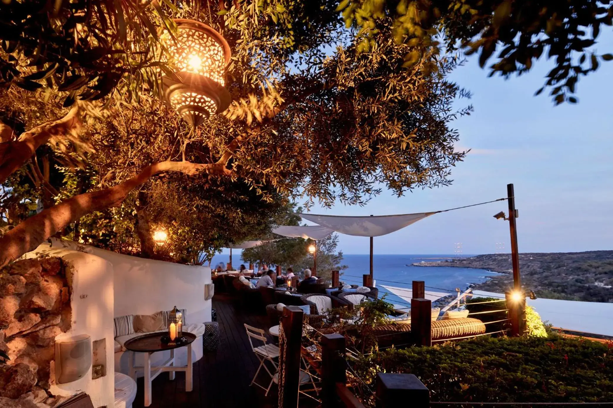 Restaurant/places to eat in Grecian Park Restaurant/places to eat in Grecian Park