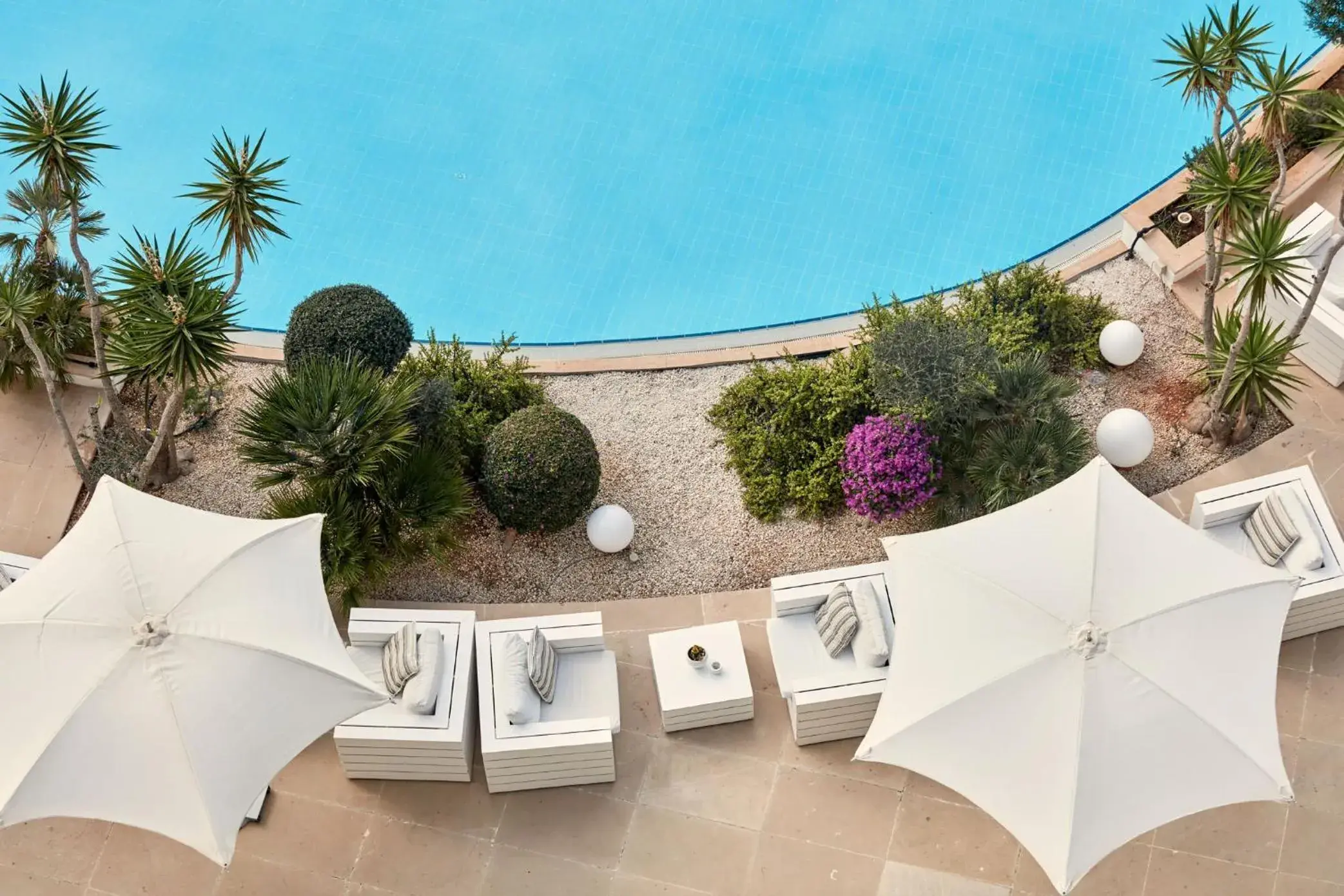 Swimming pool in Grecian Park Swimming pool in Grecian Park