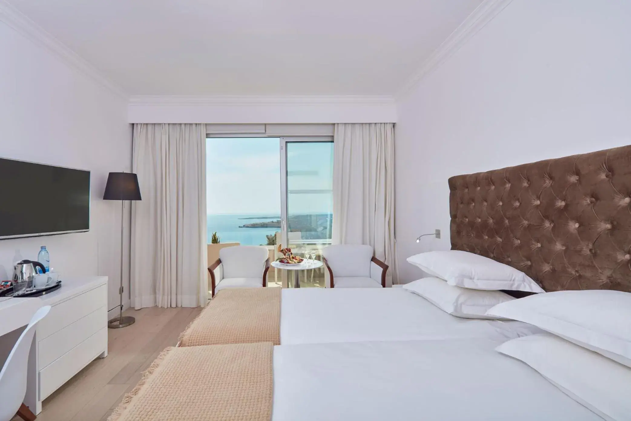 TV and multimedia, Bed in Grecian Park TV and multimedia, Bed in Grecian Park