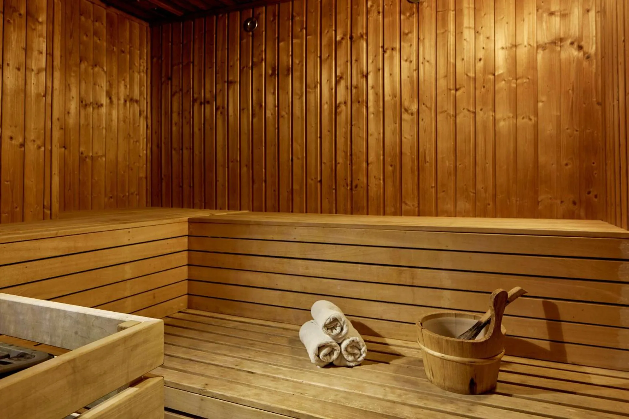Sauna in Grecian Park