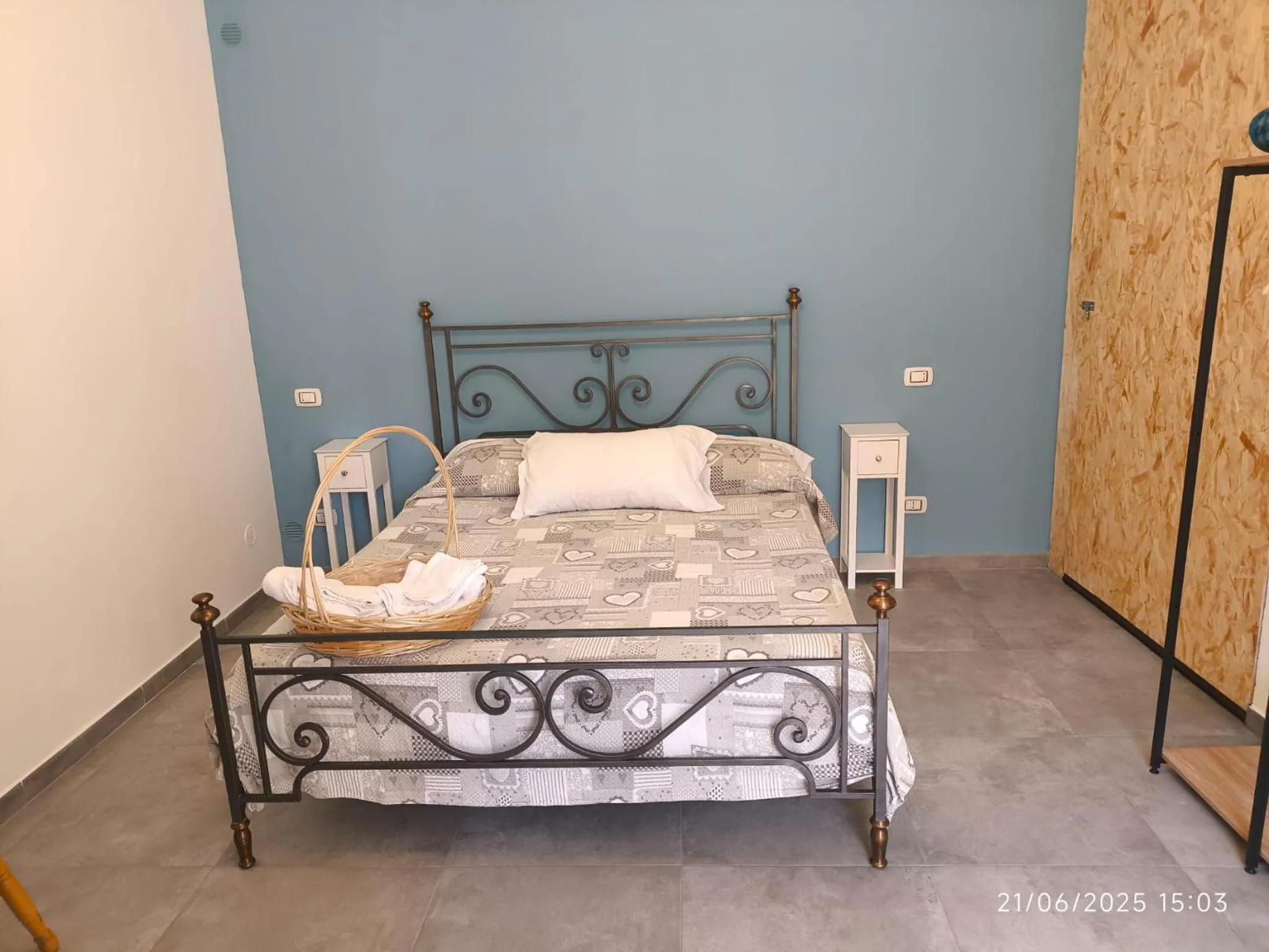 Bed in Duomo Rent Room & Flat