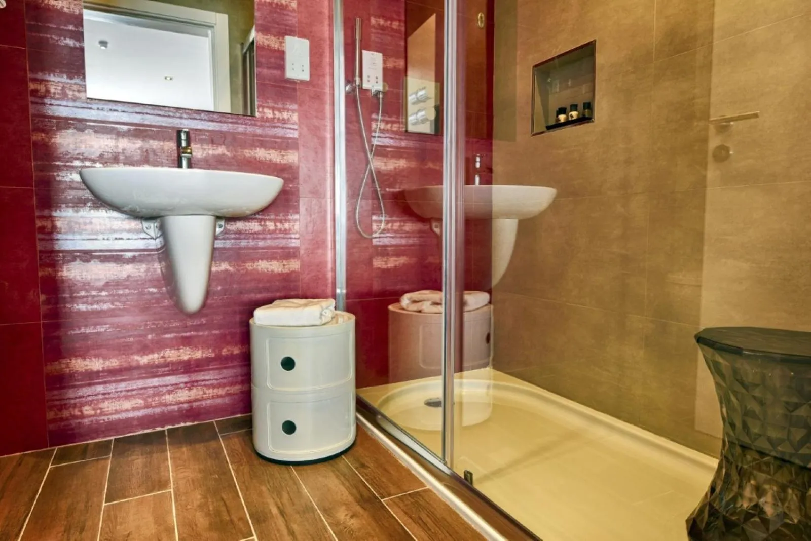 Bathroom in Quaint Boutique Hotel Xewkija