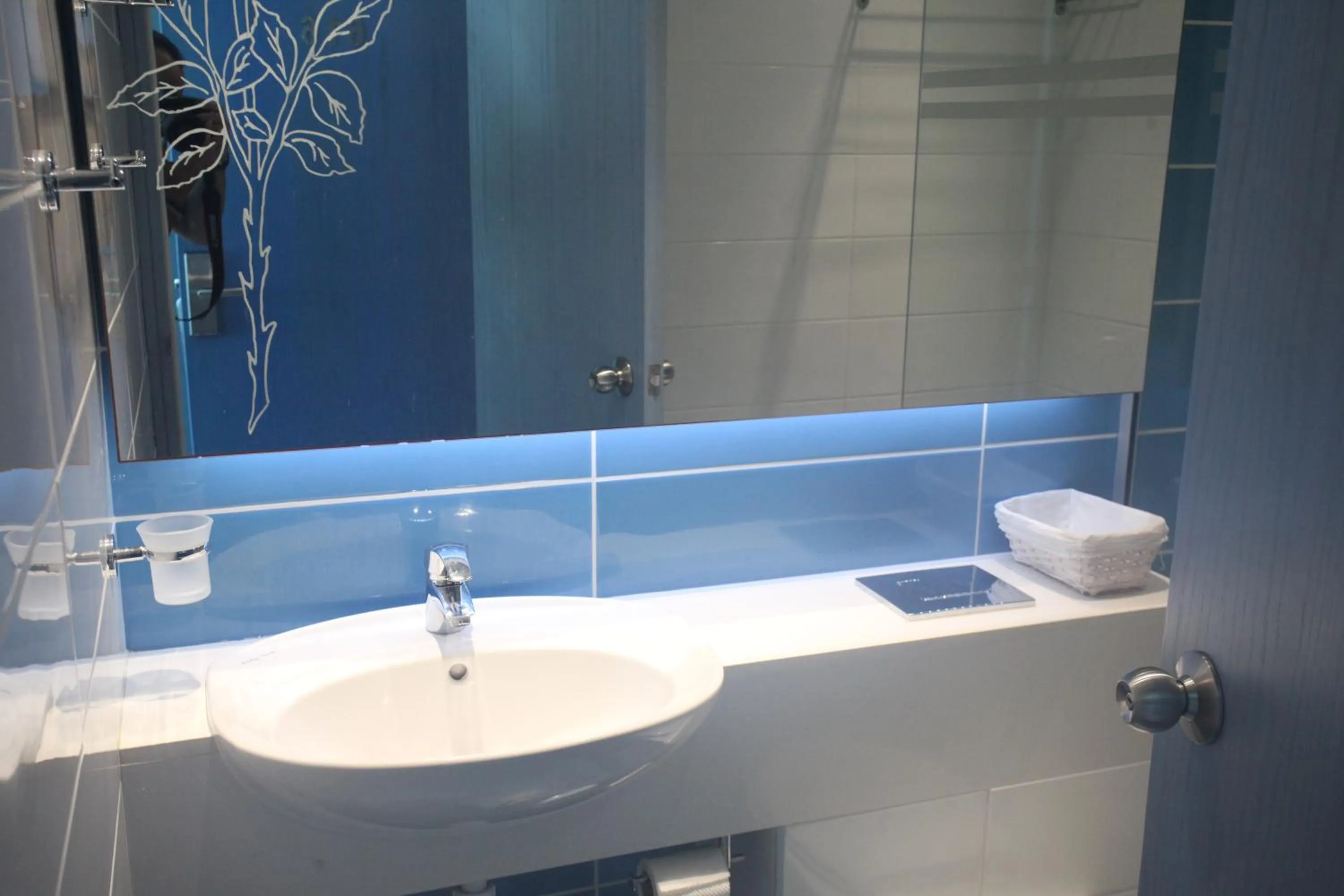 Anonymous Beach Hotel (Adults 16+)