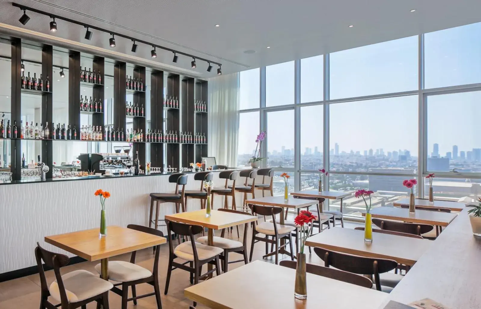 Lounge or bar in Prima Link Hotel Lounge or bar in Prima Link Hotel