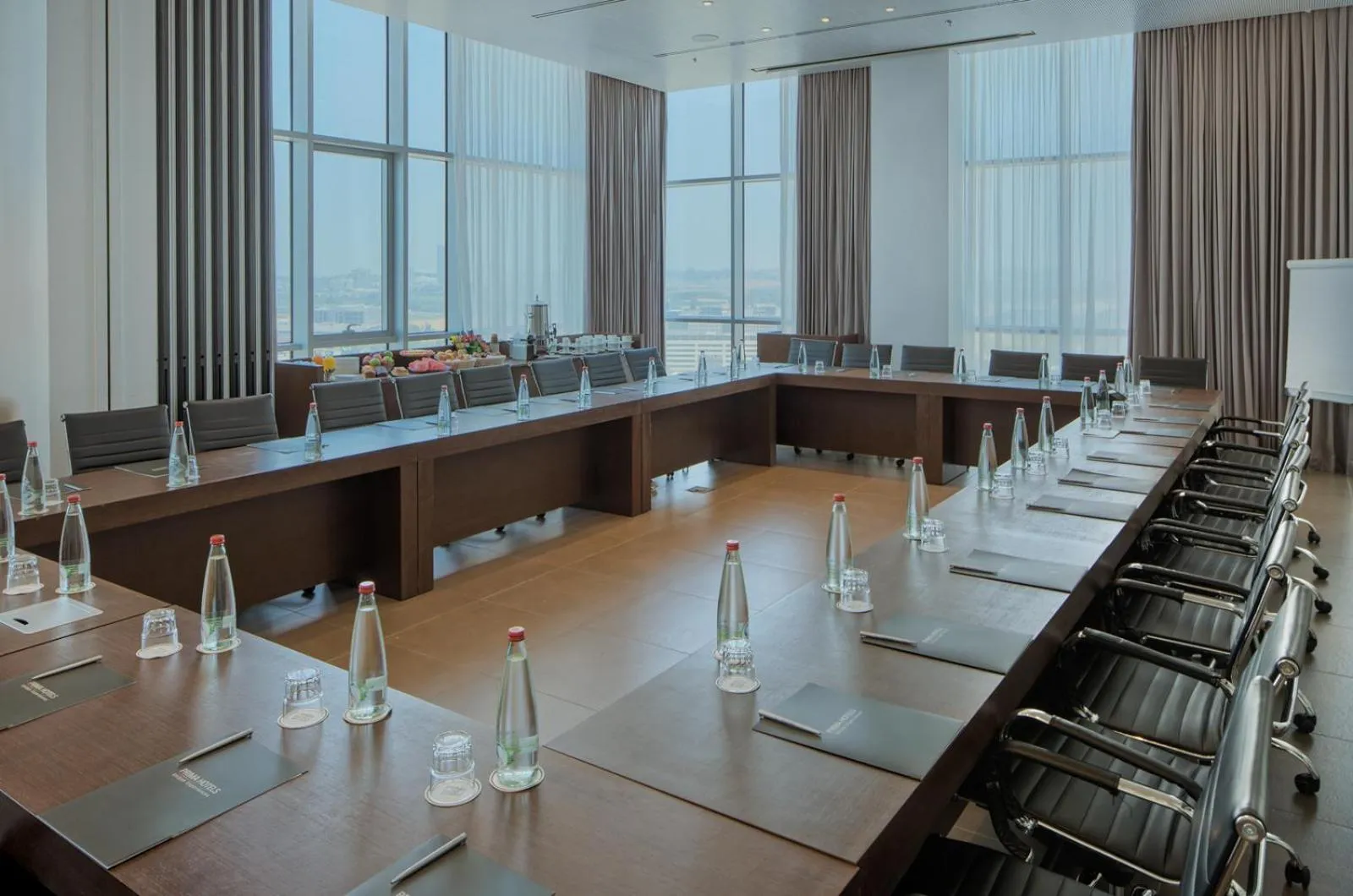 Business facilities in Prima Link Hotel