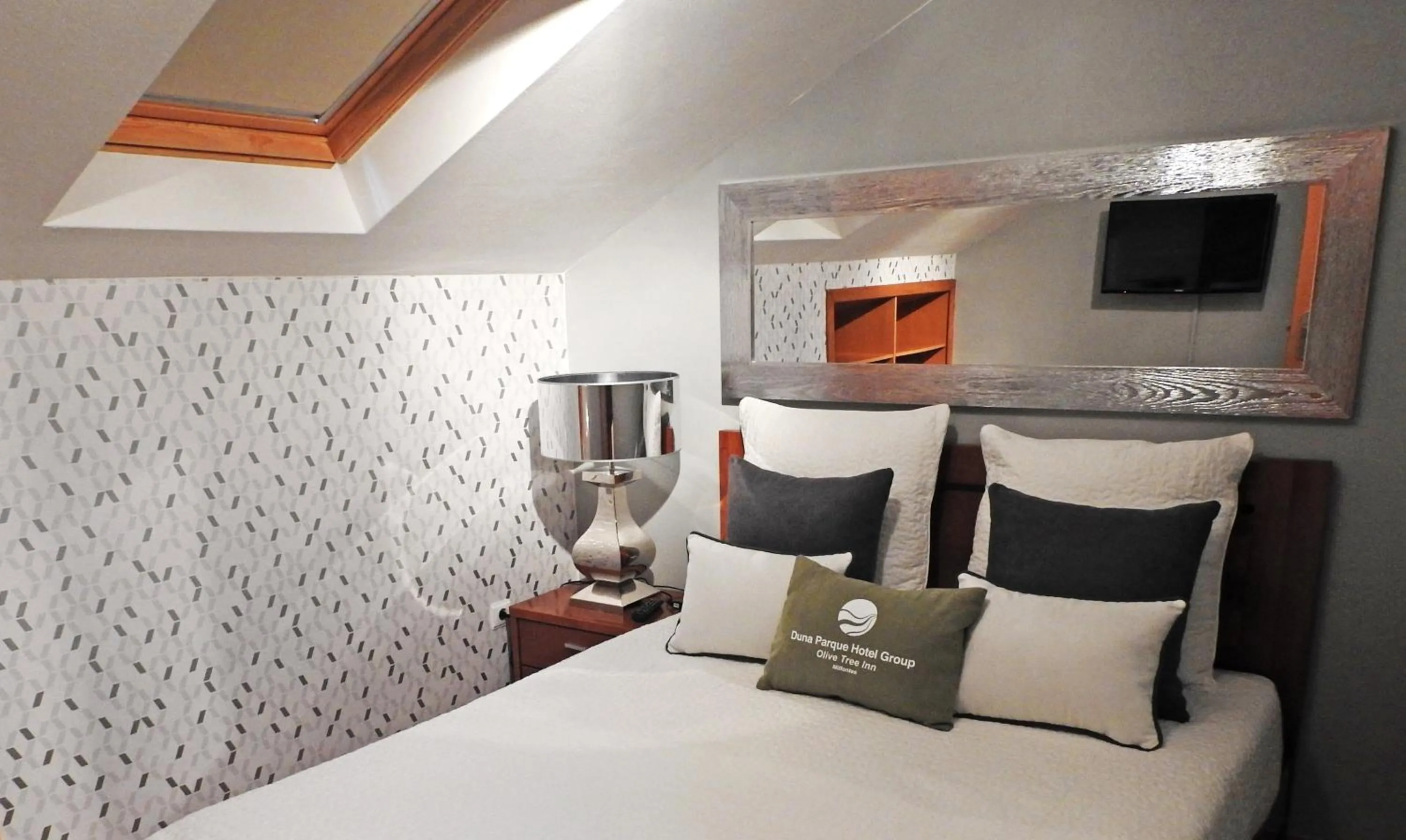 Bed in Milfontes Guest House - Duna Parque Resorts & Hotels