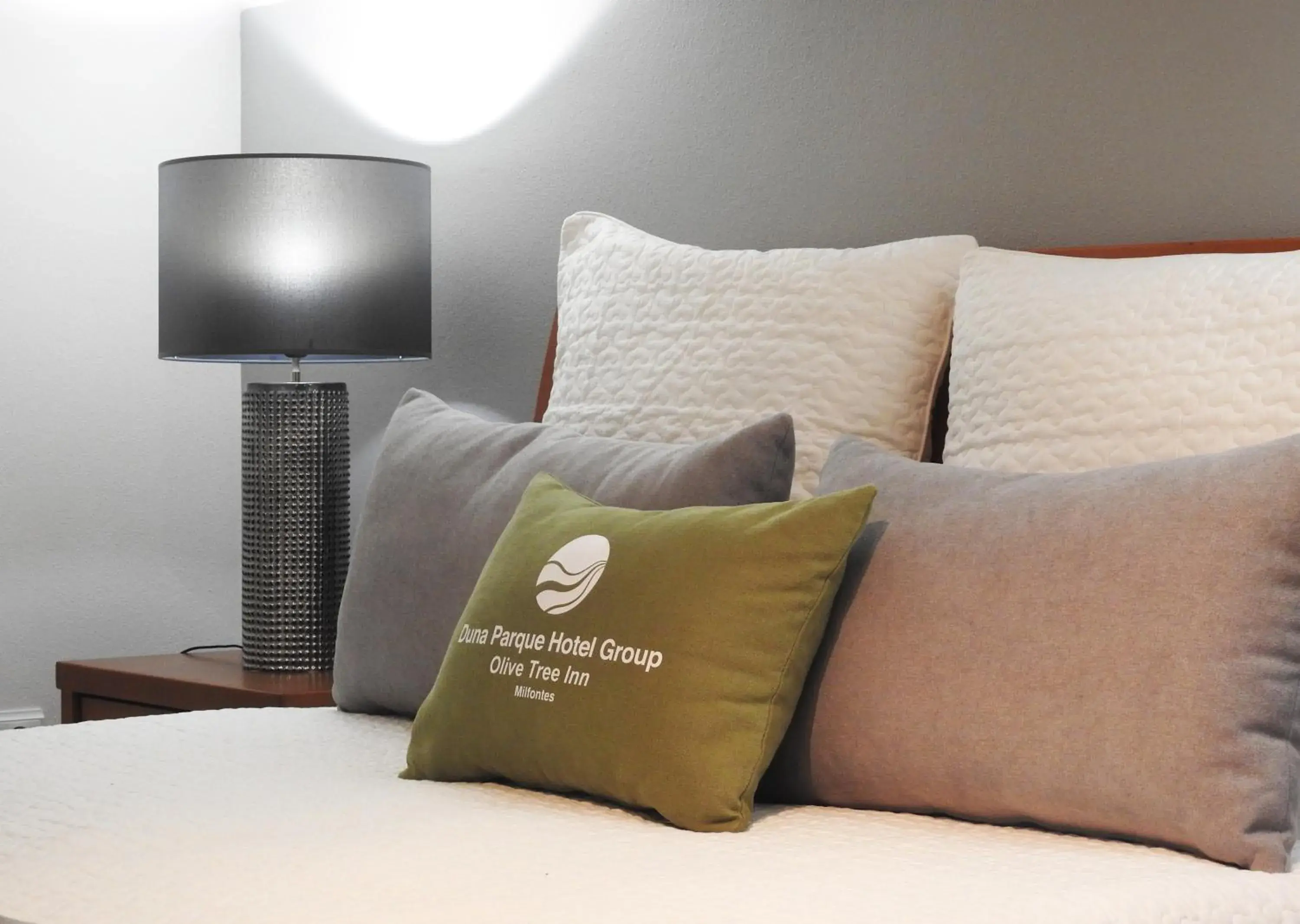 Quadruple Room with Shared Bathroom in Milfontes Guest House - Duna Parque Resorts & Hotels Quadruple Room with Shared Bathroom in Milfontes Guest House - Duna Parque Resorts & Hotels