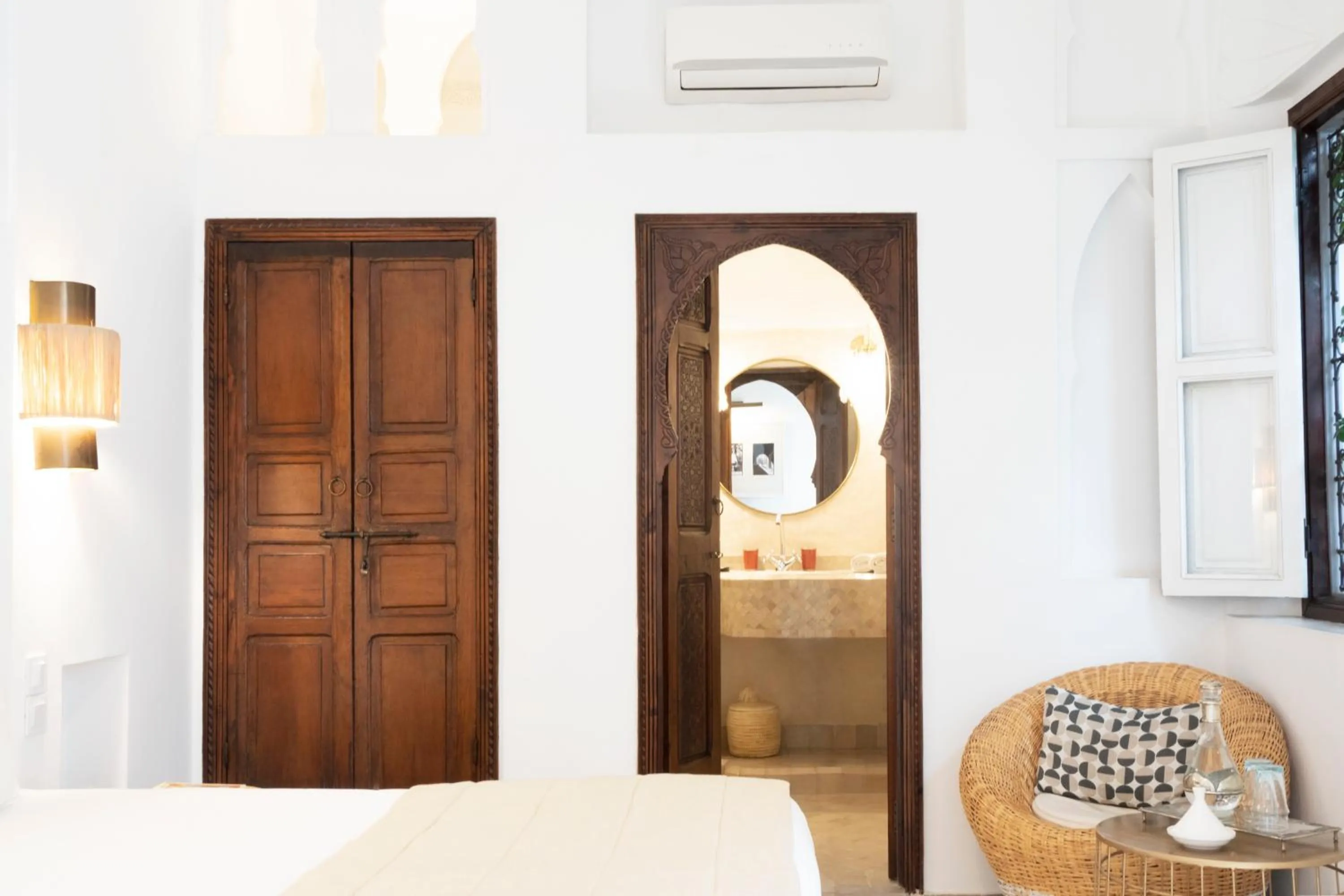air conditioner, Bed in Riad Sashema