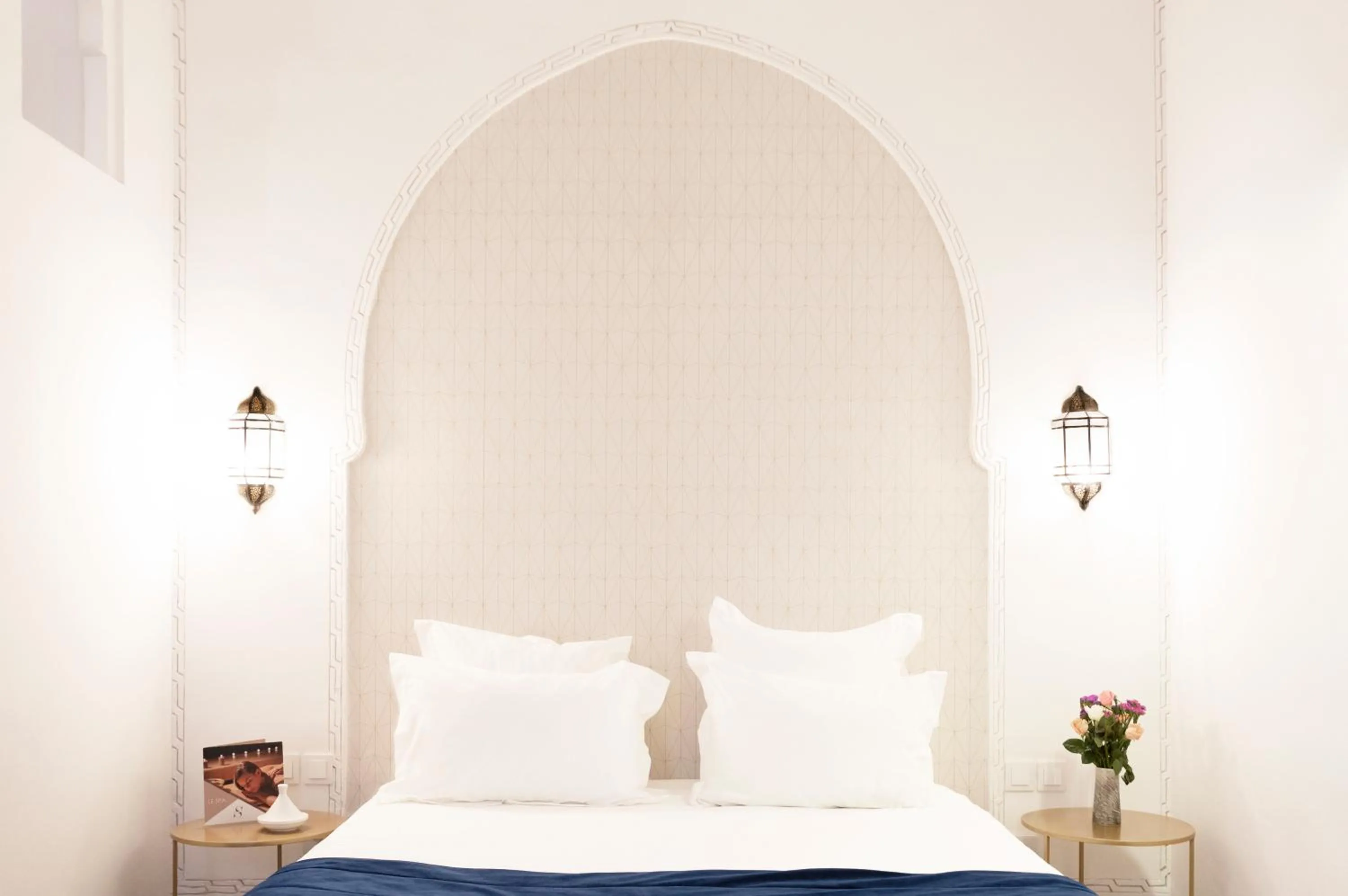 air conditioner, Bed in Riad Sashema