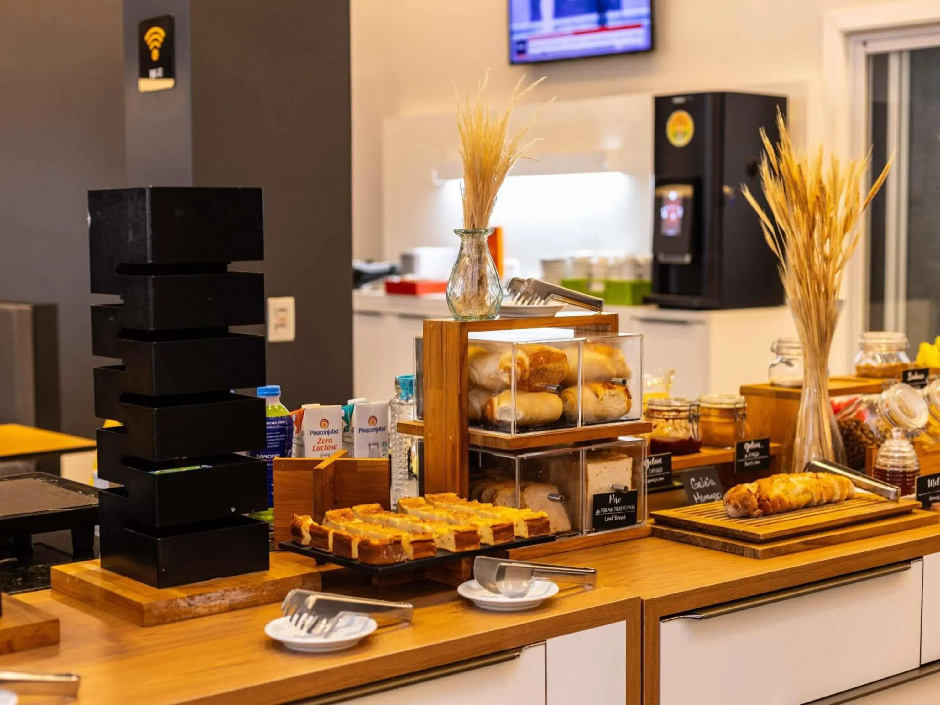 Breakfast in ibis Styles Boa Vista Breakfast in ibis Styles Boa Vista