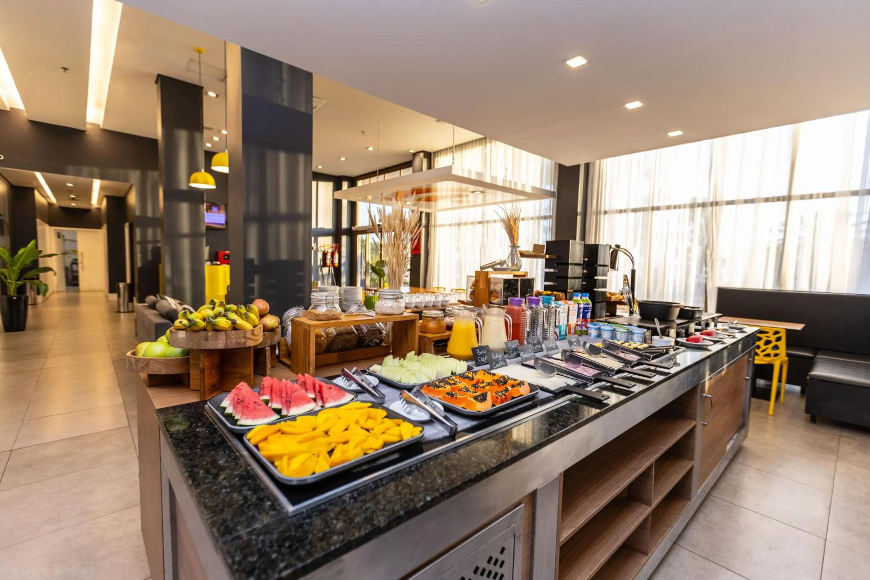Food and drinks in ibis Styles Boa Vista