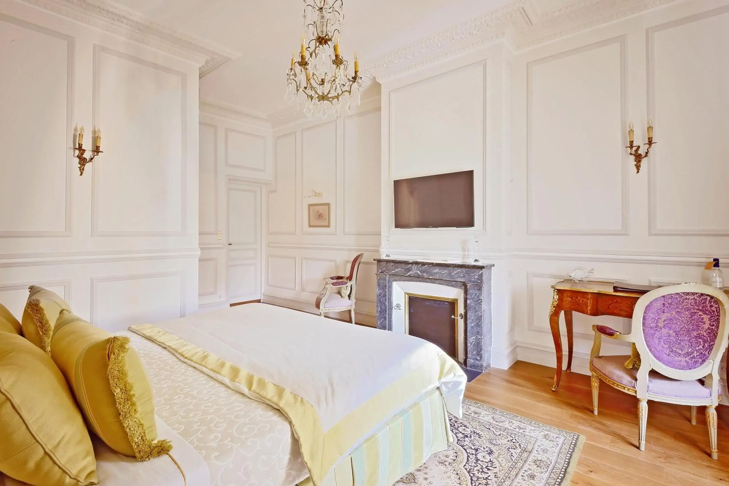 Prestige Suite in Villa Victor Louis - Bordeaux Centre Prestige Suite in Villa Victor Louis - Bordeaux Centre