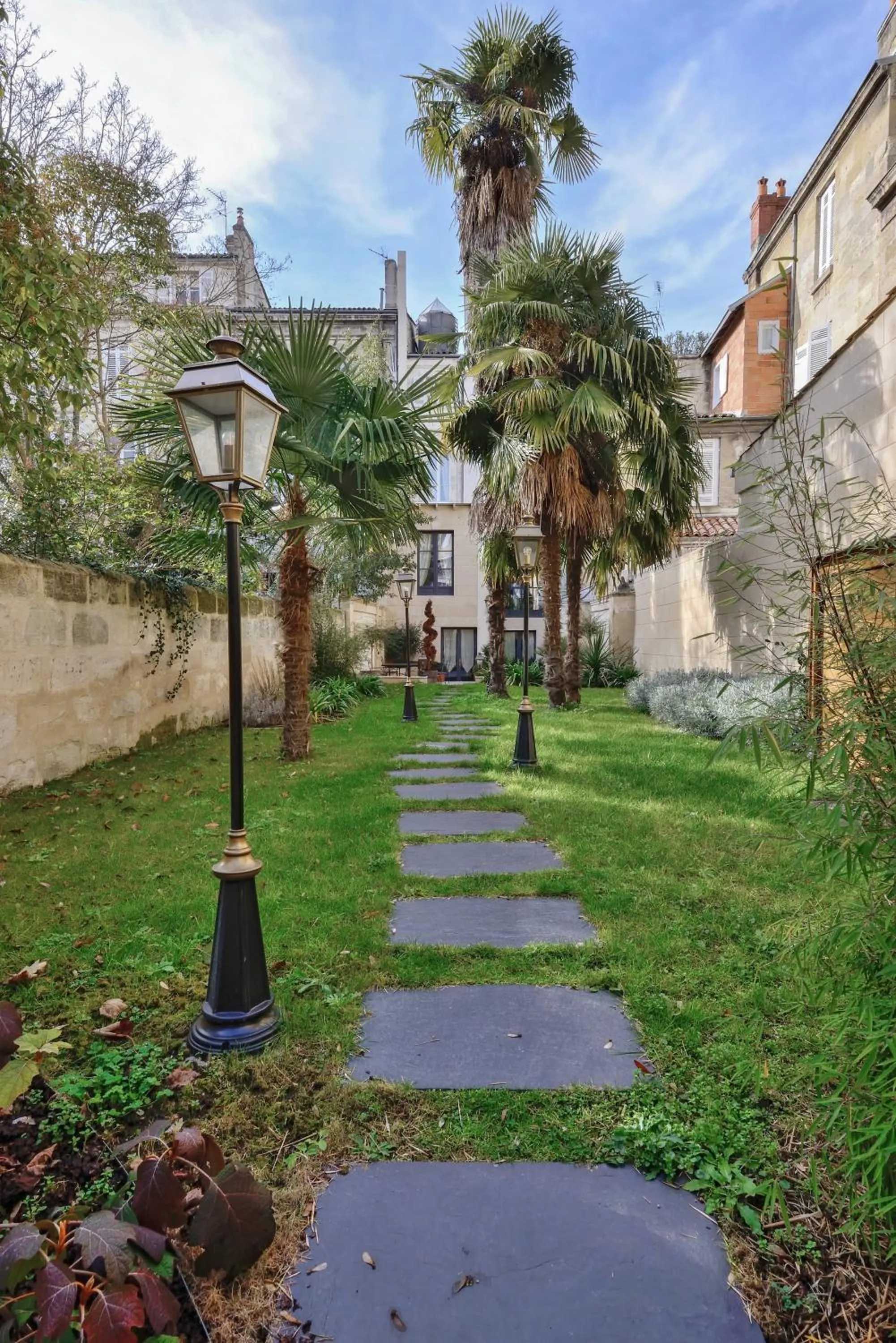 Property building in Villa Victor Louis - Bordeaux Centre