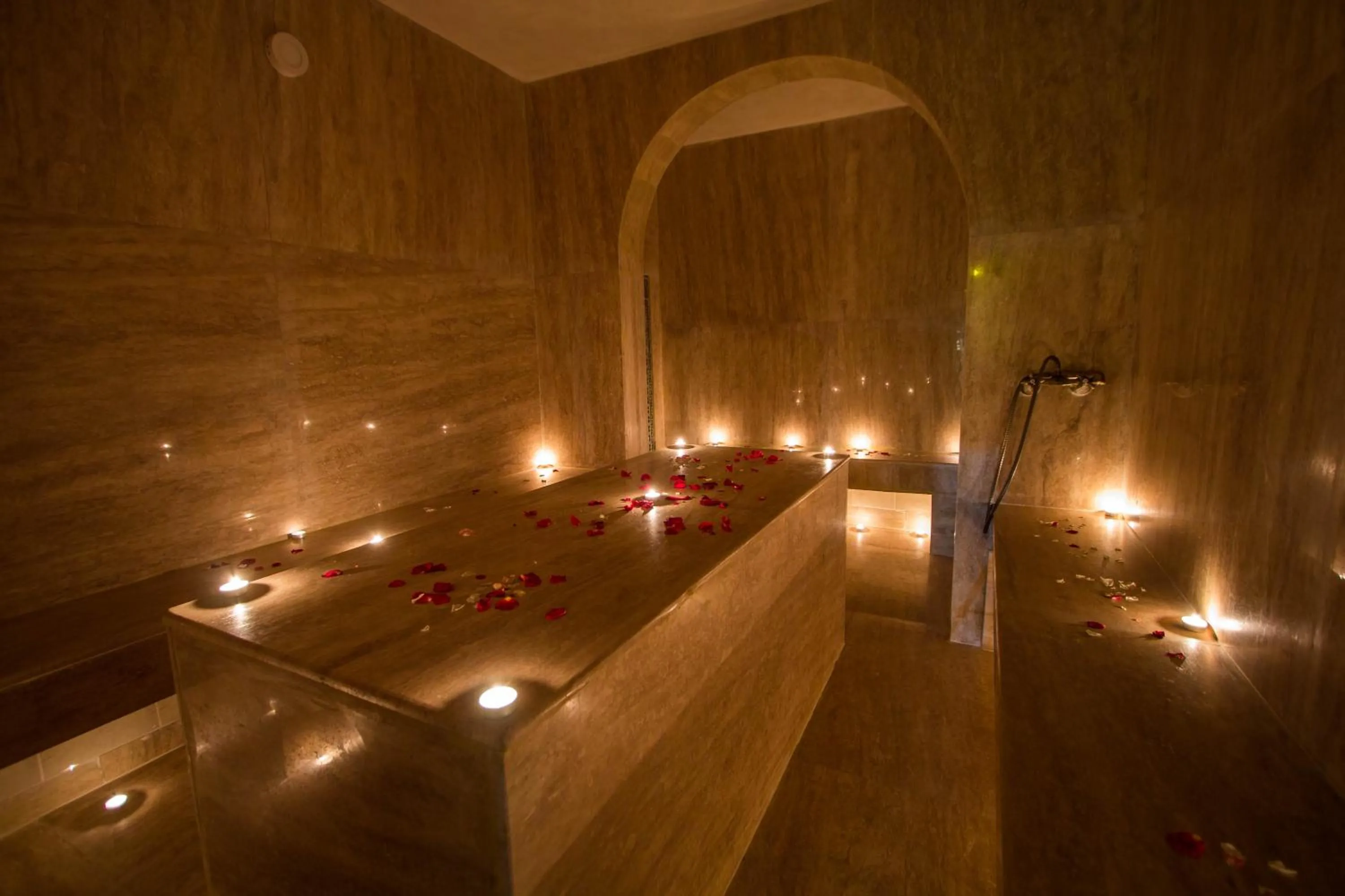 Massage in Riad Amor - Suite & Spa