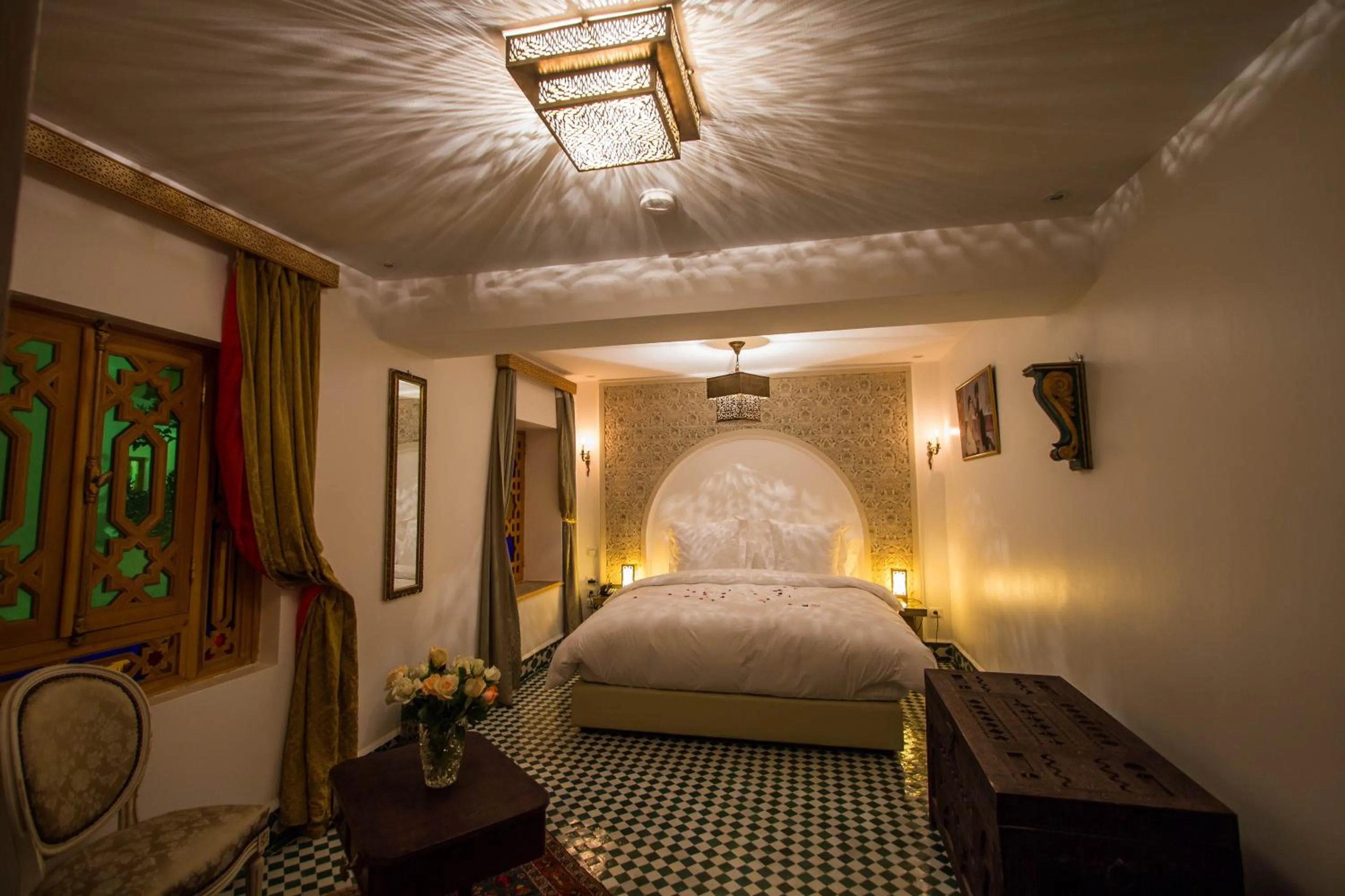 Bedroom, Bed in Riad Amor - Suite & Spa