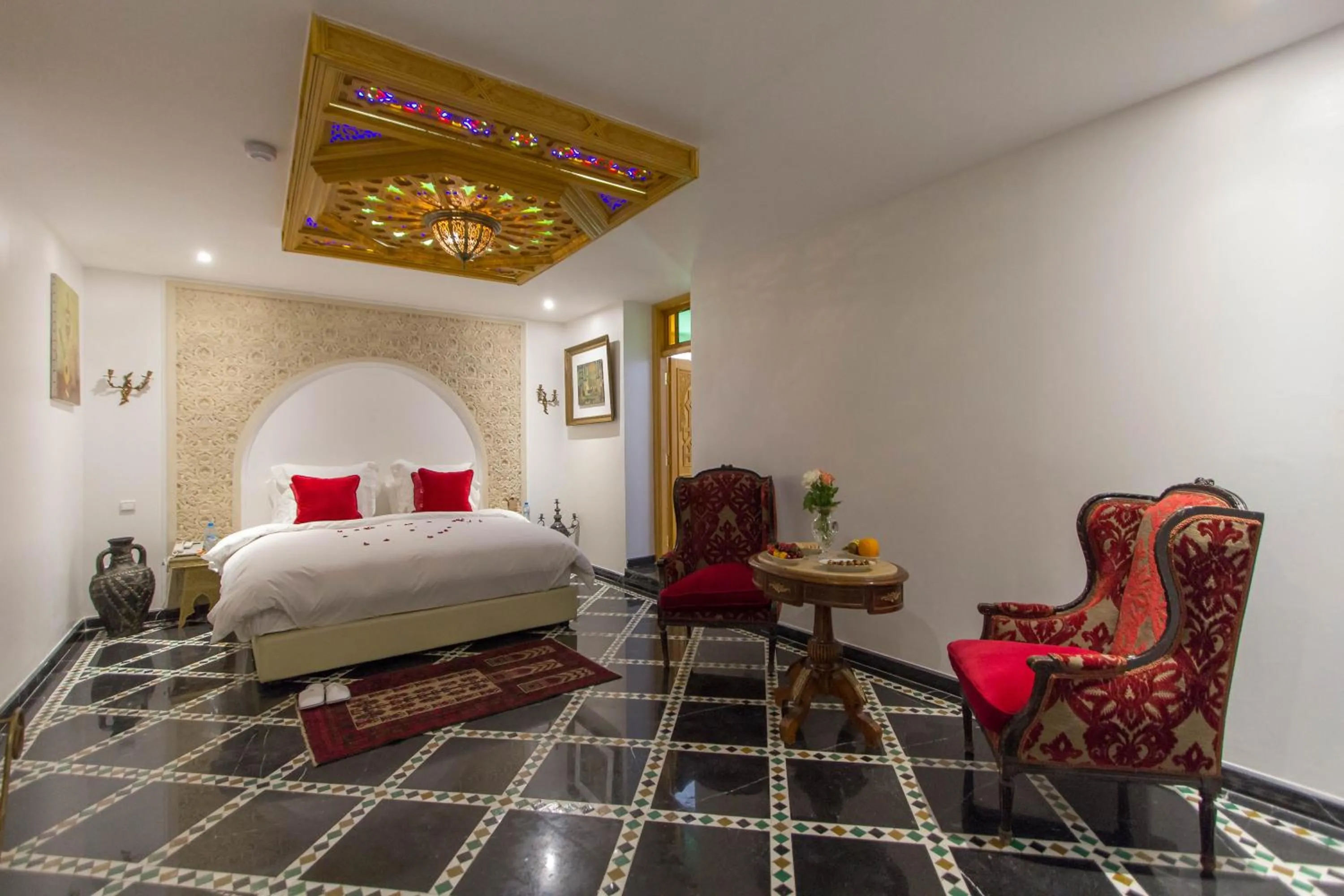 Bedroom, Bed in Riad Amor - Suite & Spa