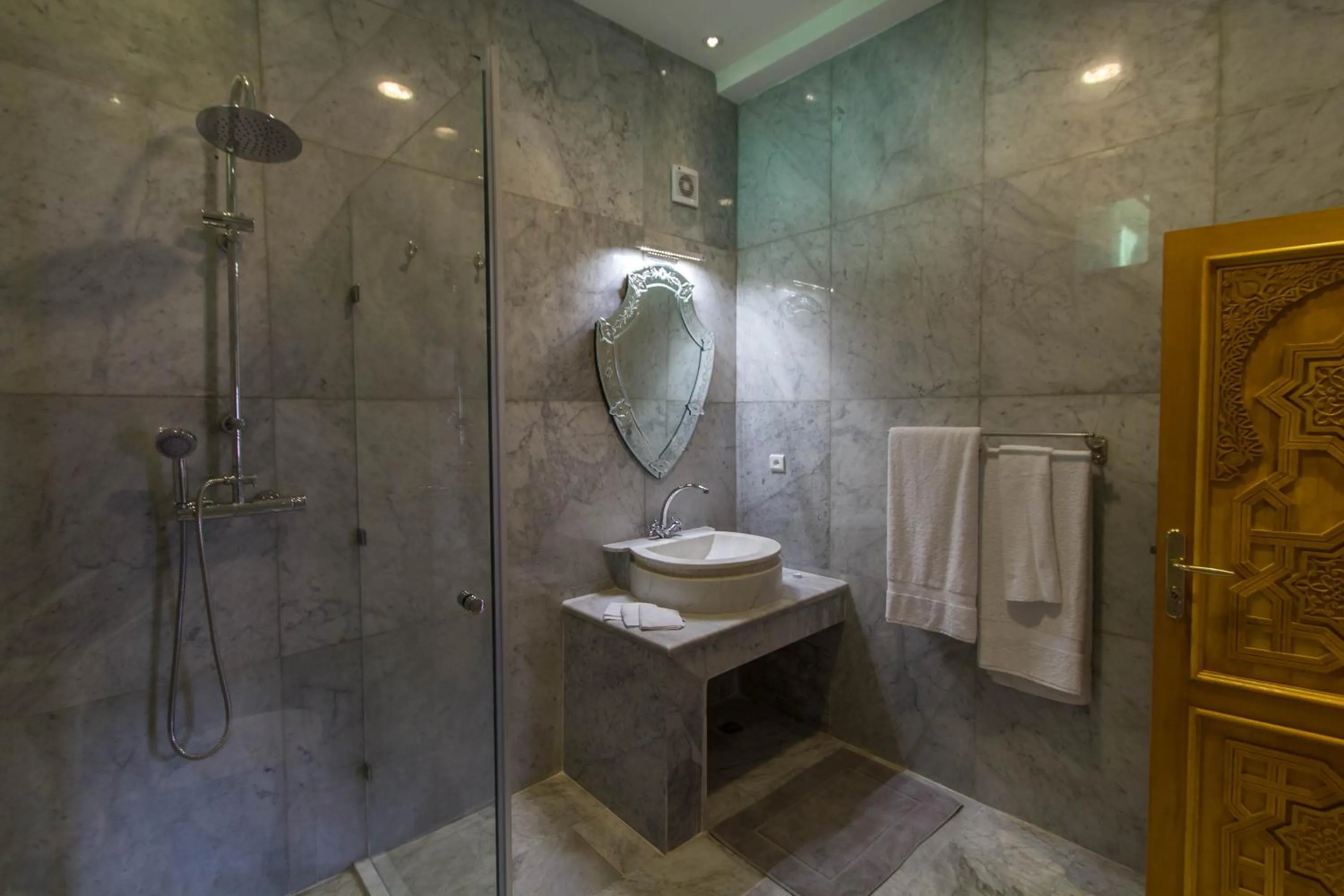 Bathroom in Riad Amor - Suite & Spa