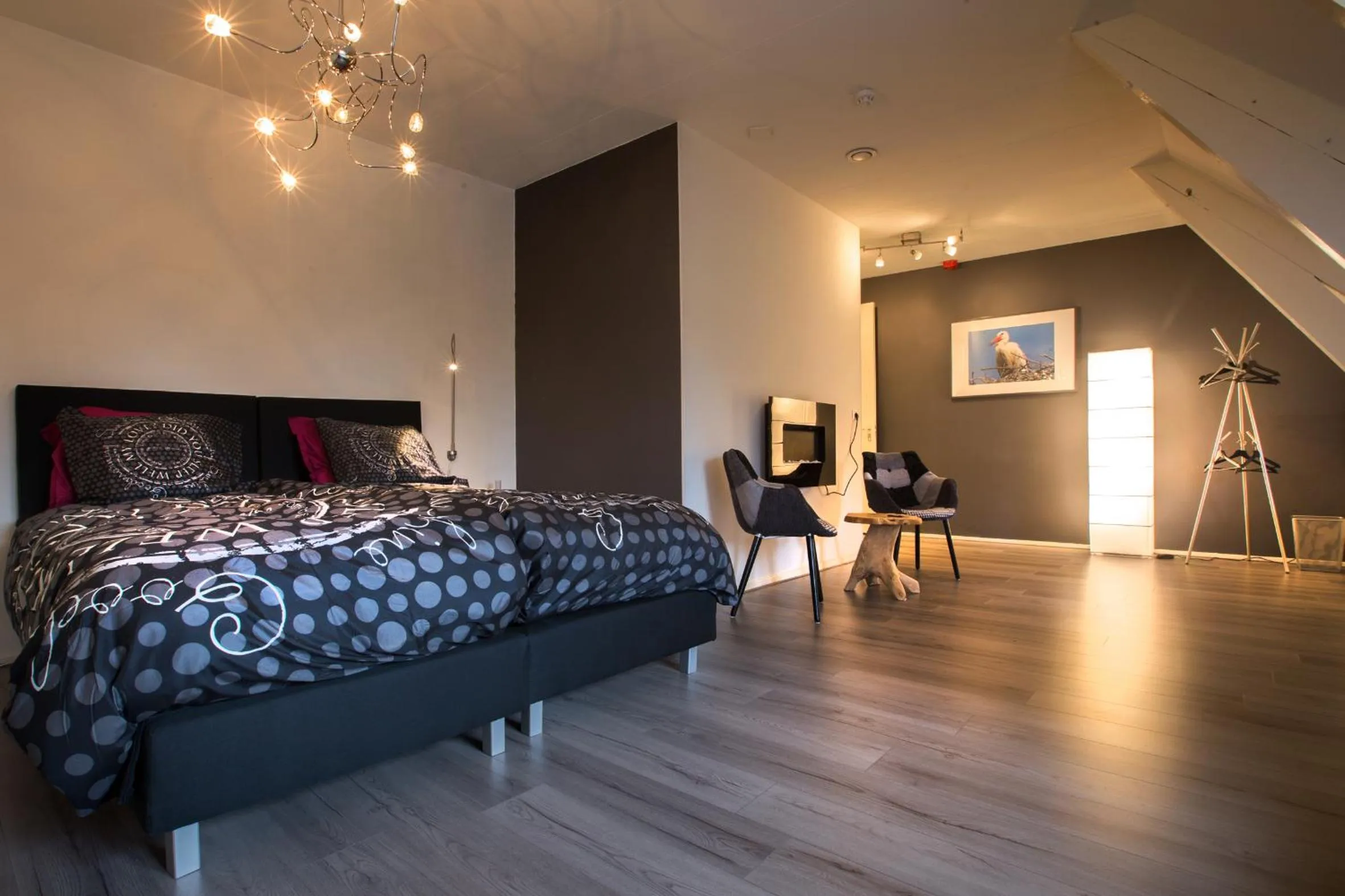 Decorative detail, Bed in Cuisinerie Mensinge With Dreams