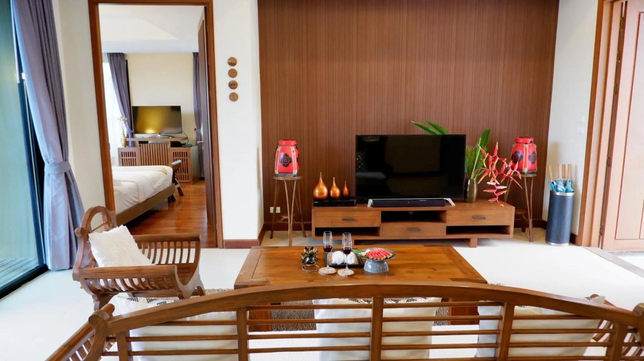 Bed in Ozone Villa Phuket